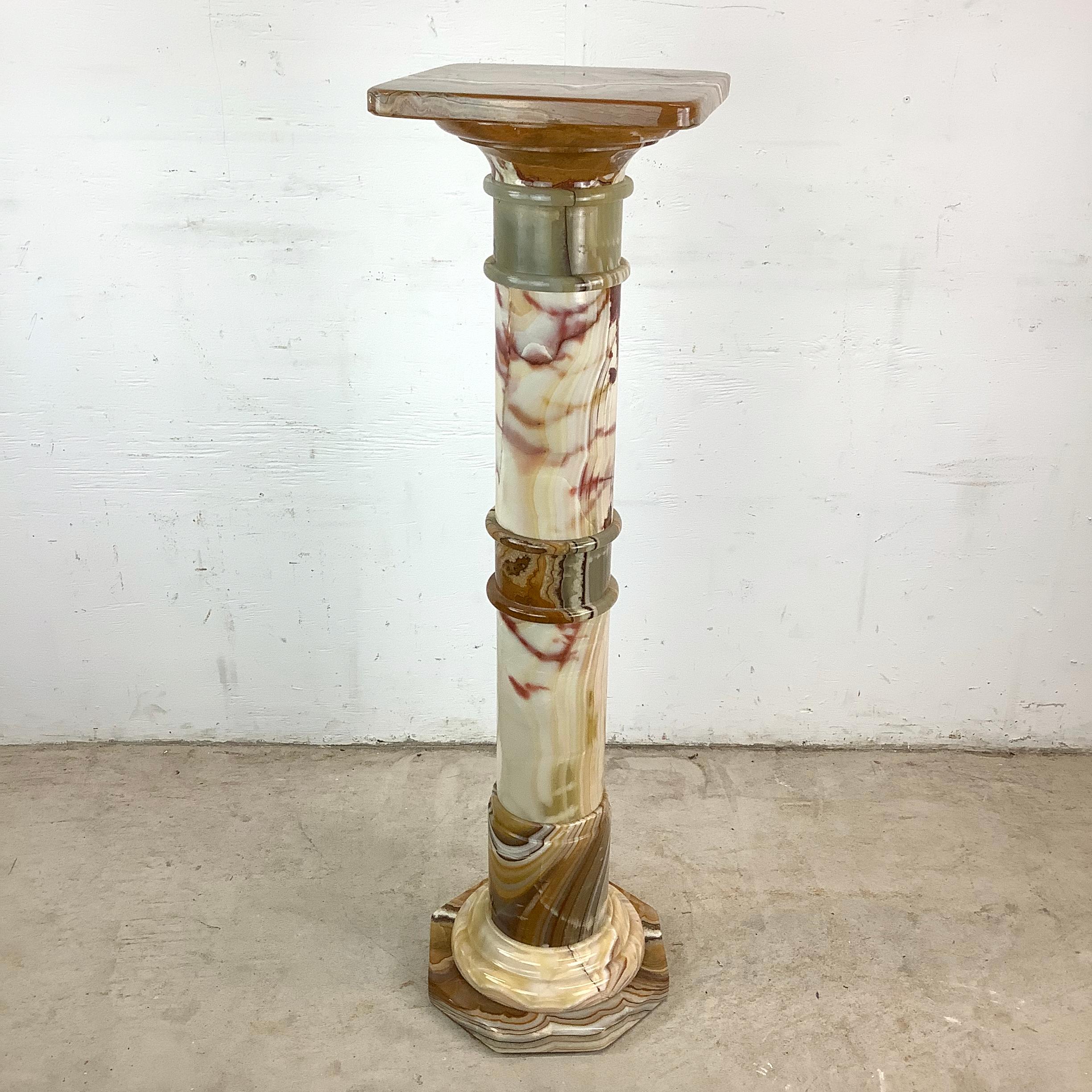 Vintage Onyx-Sockel mit dekorativer Vase (Unbekannt) im Angebot