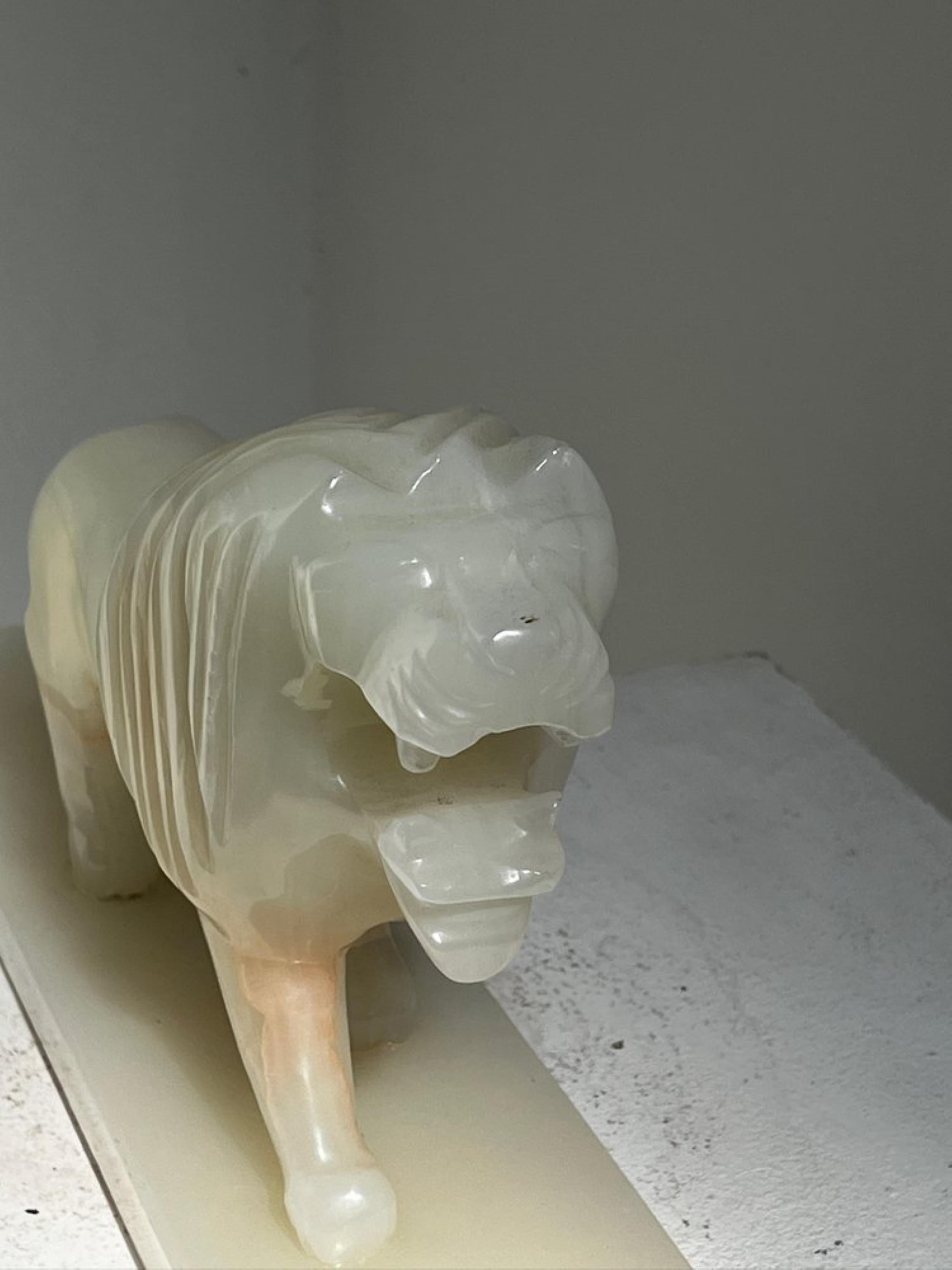 Mid-Century Modern Vintage Onyx Stone Lion Sculpture For Sale