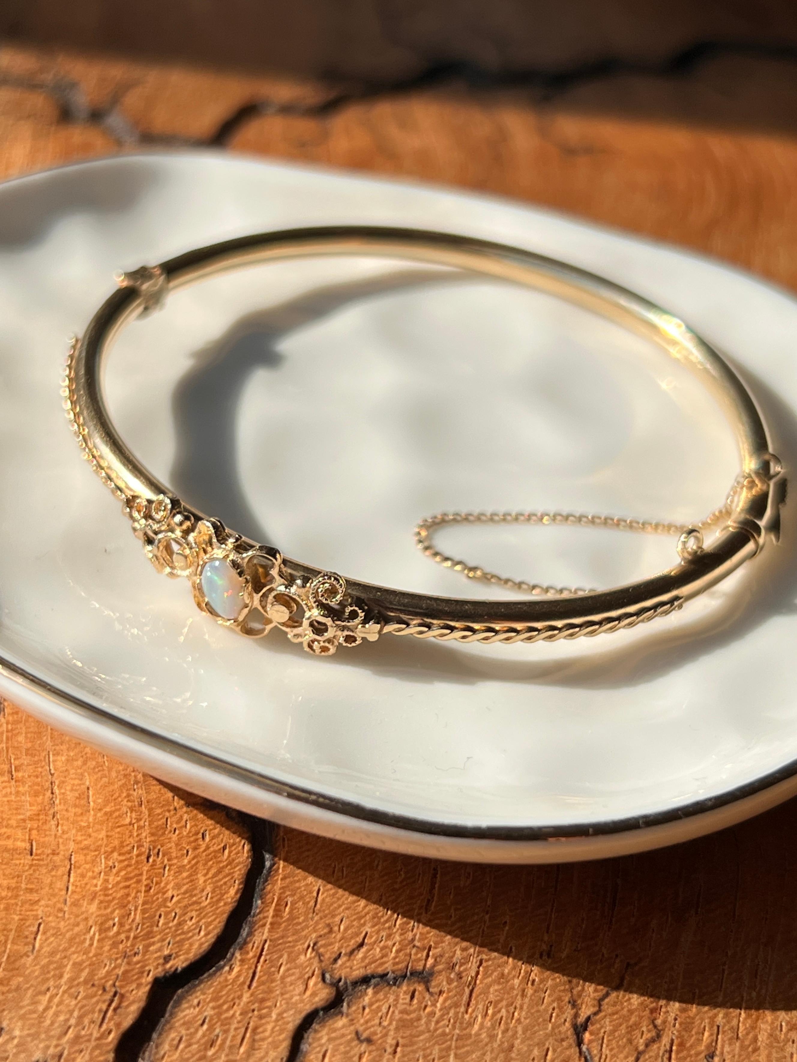 Contemporaneo Opale d'epoca e bracciale a cerniera in oro giallo 14k 1960