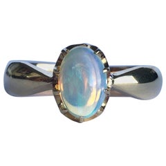 Vintage Opal and 9 Carat Gold Solitaire Ring