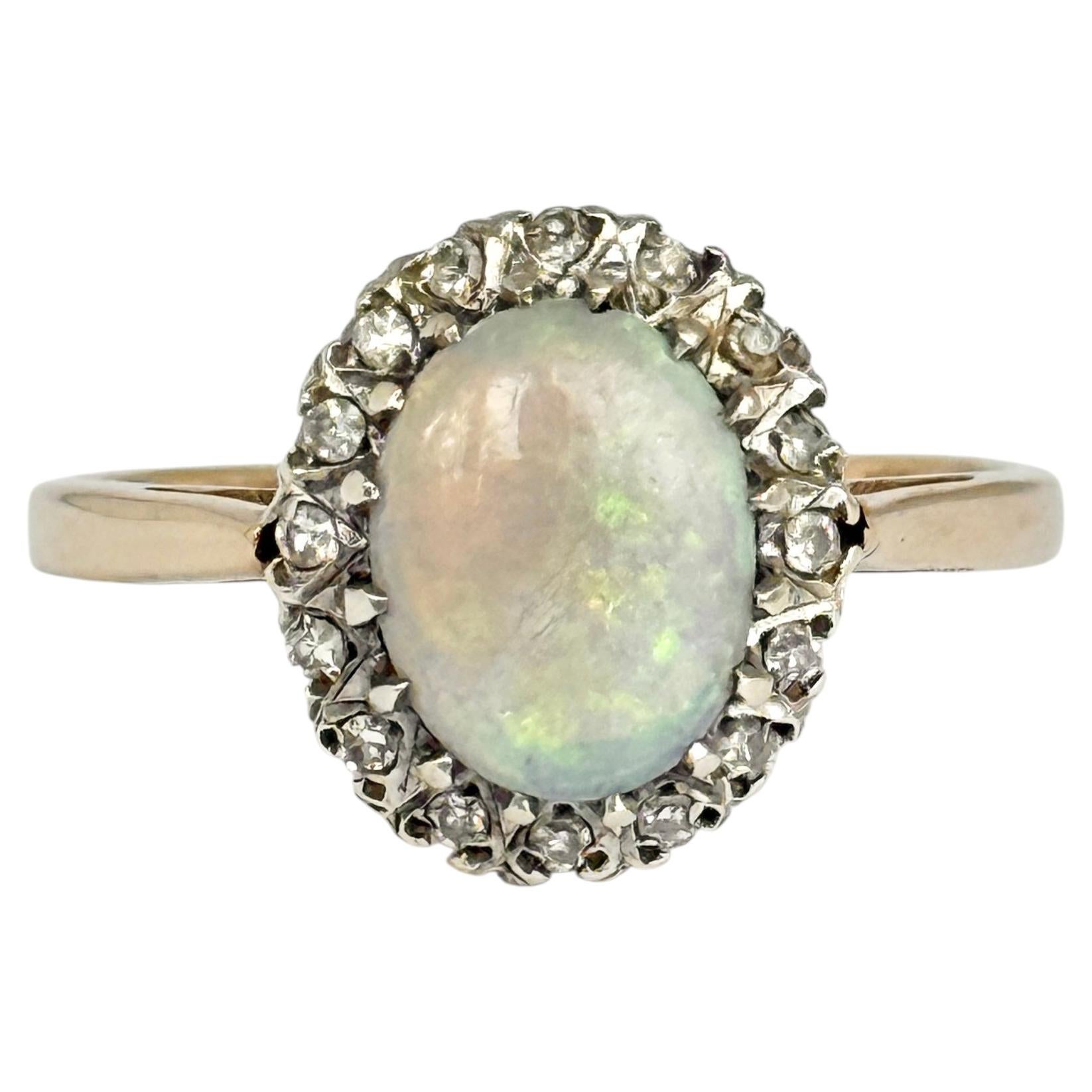 Vintage Opal und Diamant 9 Karat Gold Cluster Ring