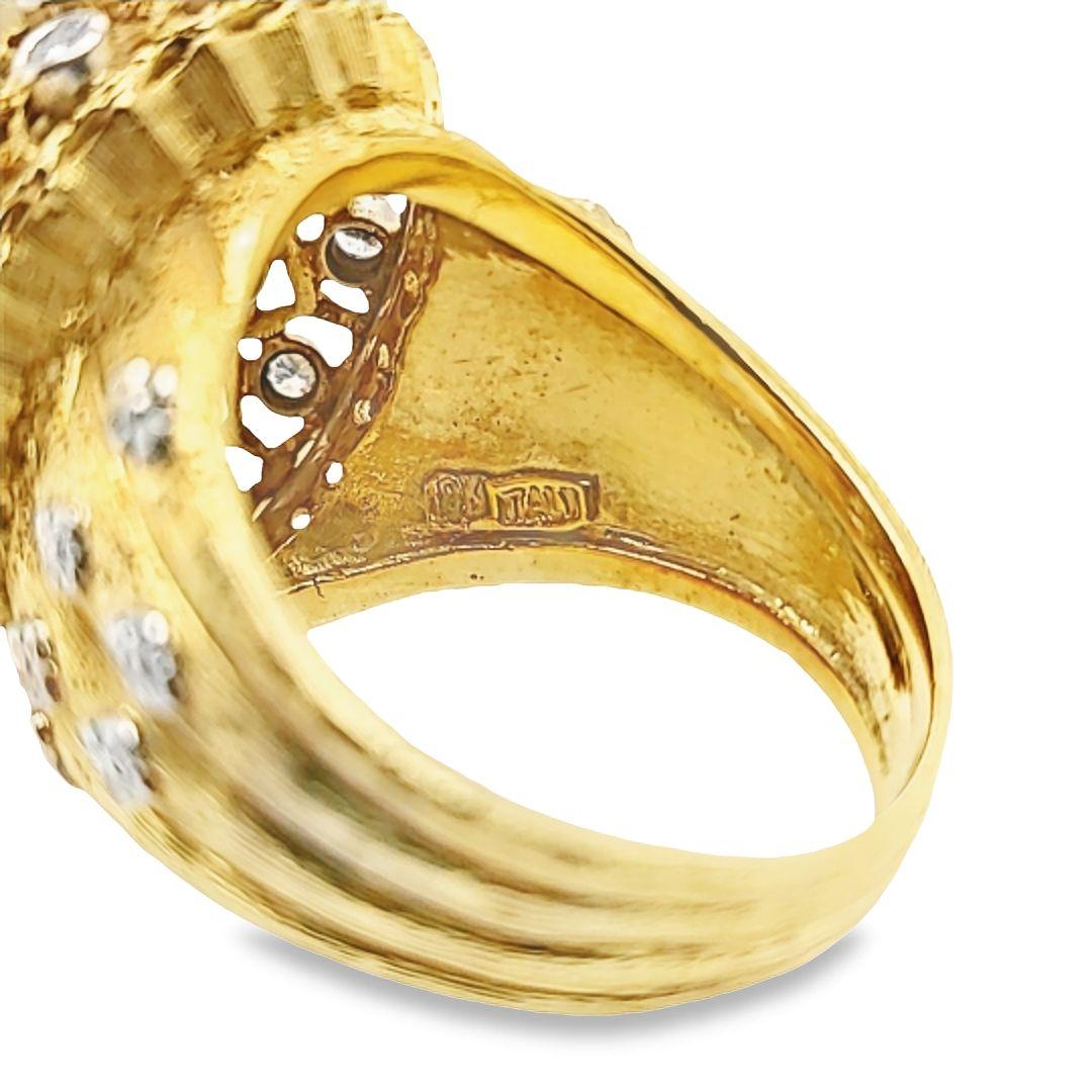 Vintage Opal and Diamond Cocktail Ring in Yellow Gold, Italian For Sale 1