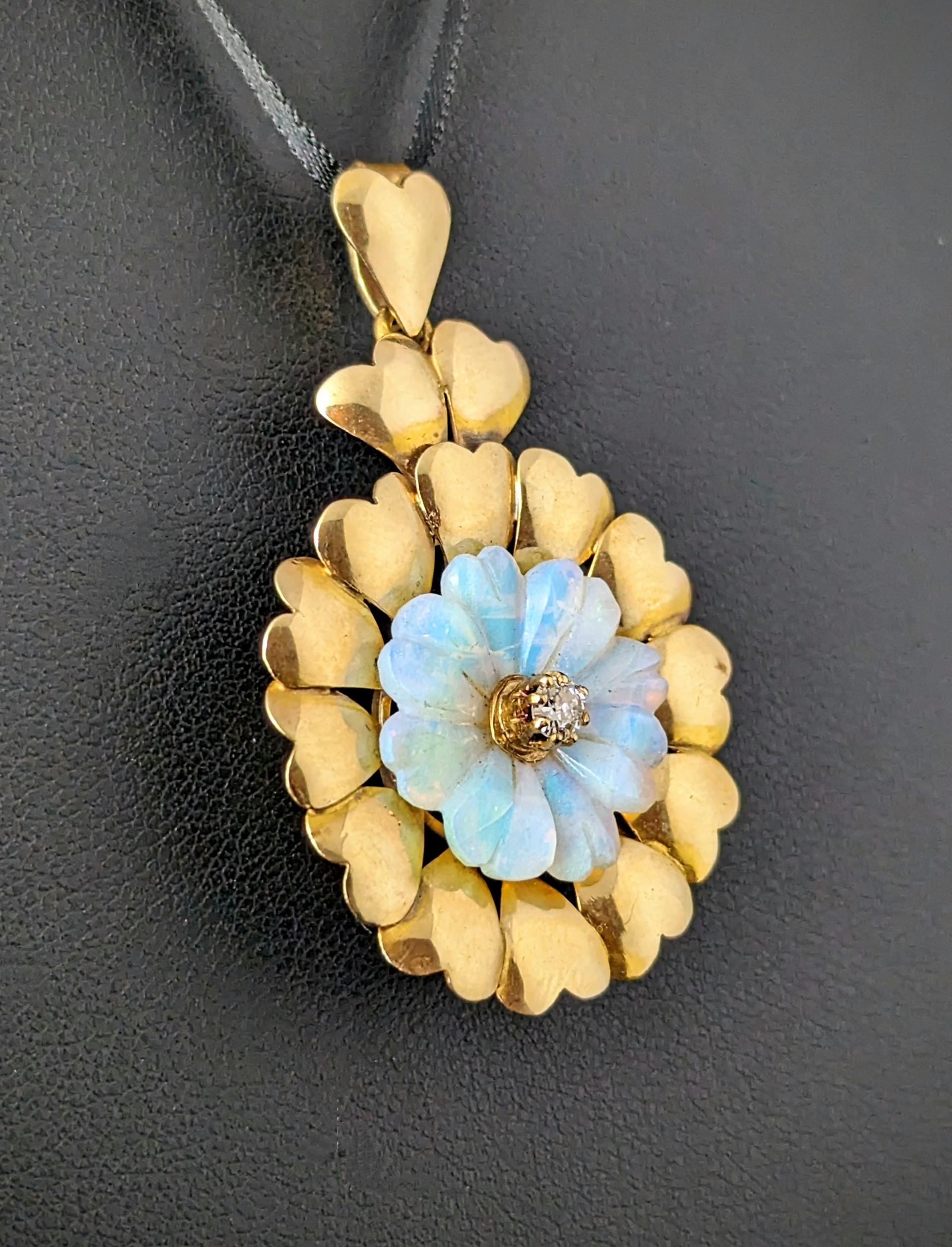 Women's Vintage Opal and Diamond flower pendant, 9k gold, hearts  For Sale