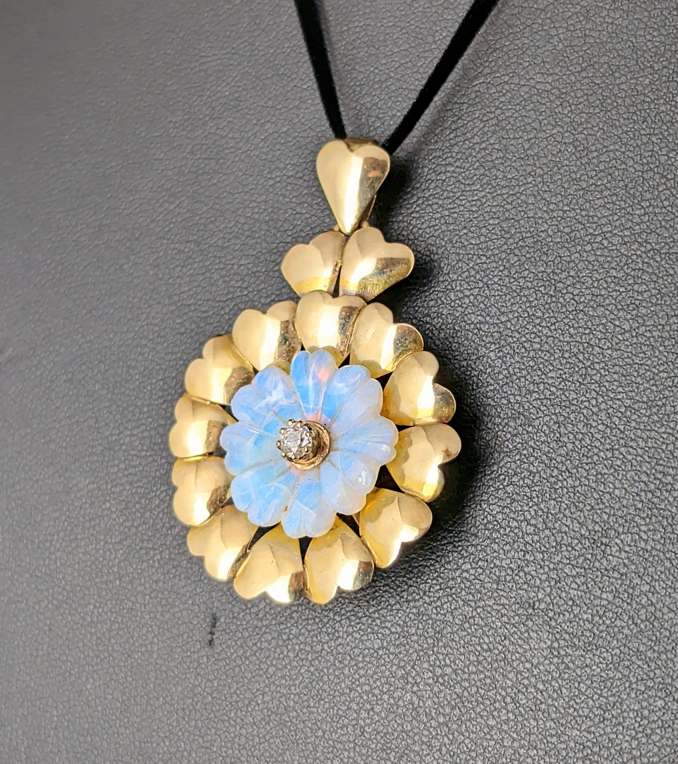 Vintage Opal and Diamond flower pendant, 9k gold, hearts For Sale 2