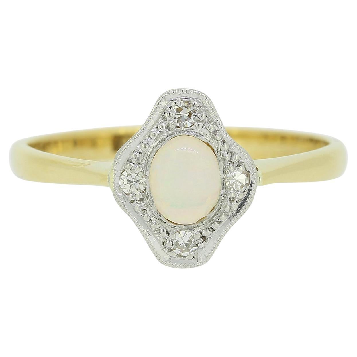 Vintage Opal und Diamant Ring