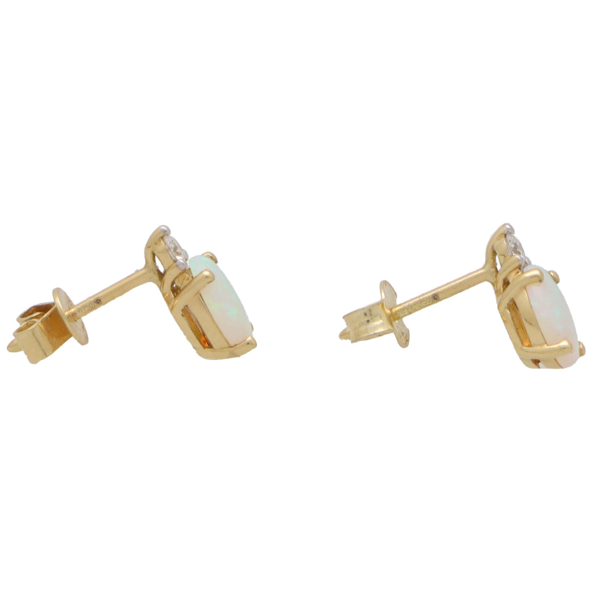 Vintage-Ohrstecker mit Opal und Diamant aus 9 Karat Gelbgold für Damen oder Herren