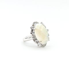 Anello cocktail con opale e diamante vintage in platino
