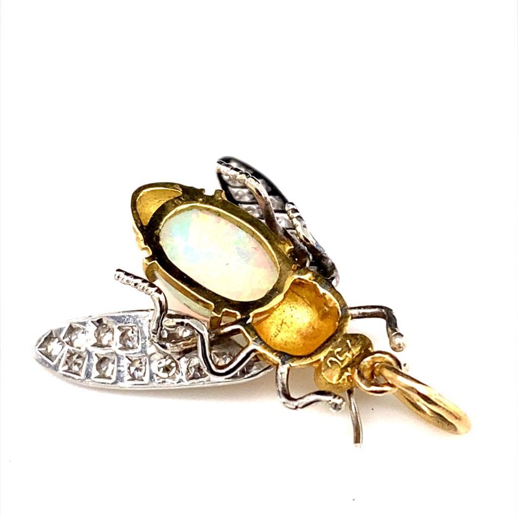 Vintage Opal Diamantbesetzter Bienenanhänger aus 18 Karat Weiß- und Gelbgold im Zustand „Gut“ in London, GB