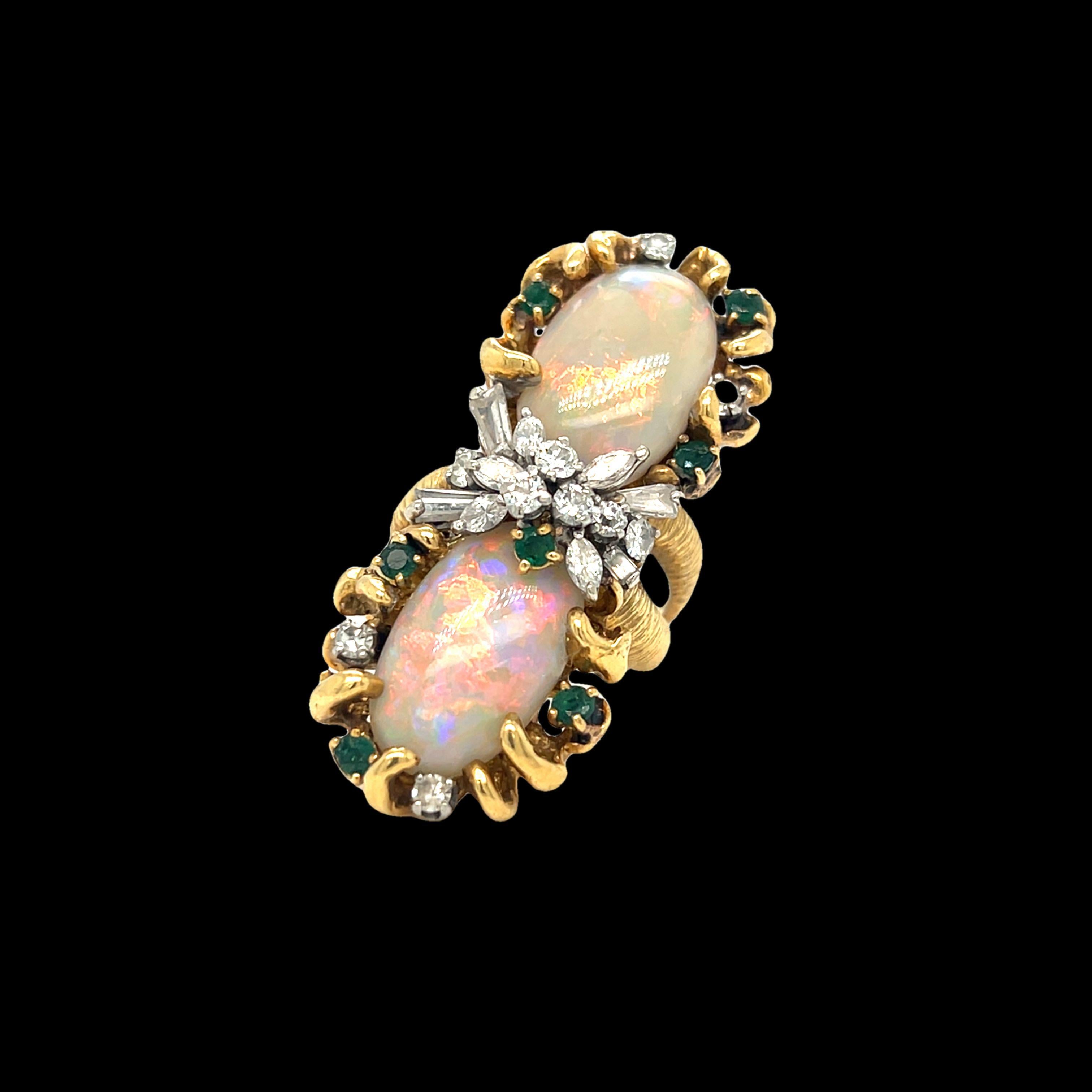 Vintage Opal Suite Ring and Earrings with Diamond and Emerald 18K Yellow Gold For Sale 12