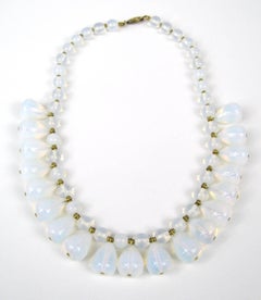 Vintage Opaque Clear Glass Bib Tear Drop Vintage Necklace 1940s