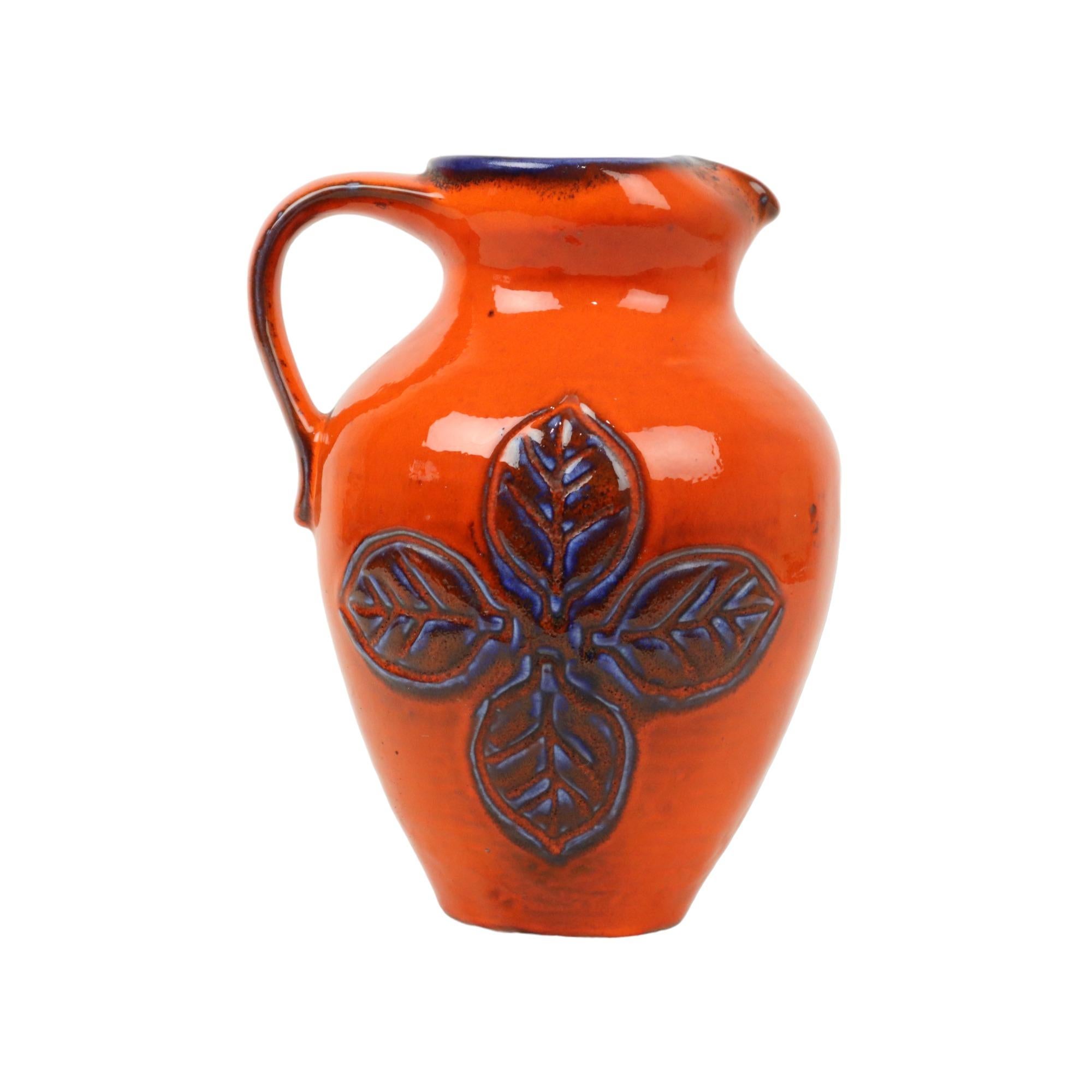 Vaso d'epoca arancione e blu smaltato Germania Ovest Carstens 116-2L In condizioni buone in vendita a Poperinge, BE