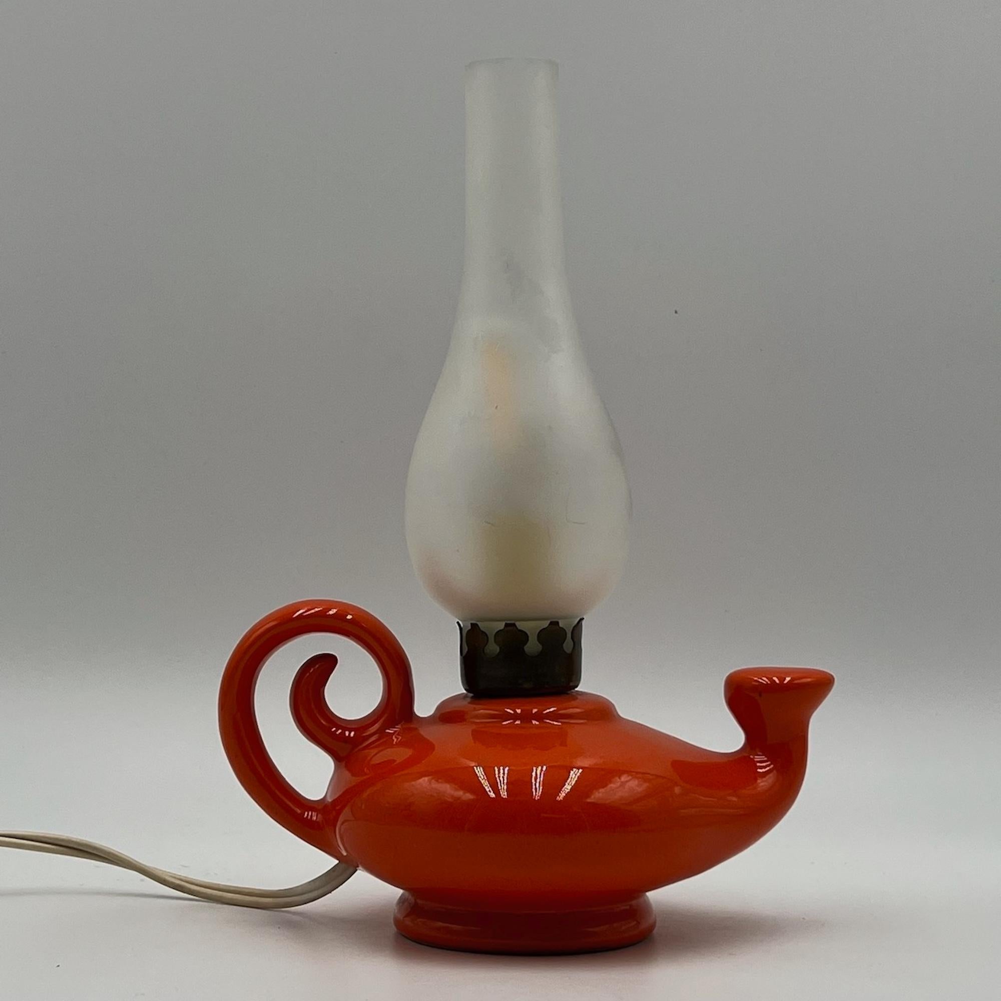 Orangefarbene Vintage-Lampe aus Keramik und Glas, Italien, 1960er Jahre im Angebot 1