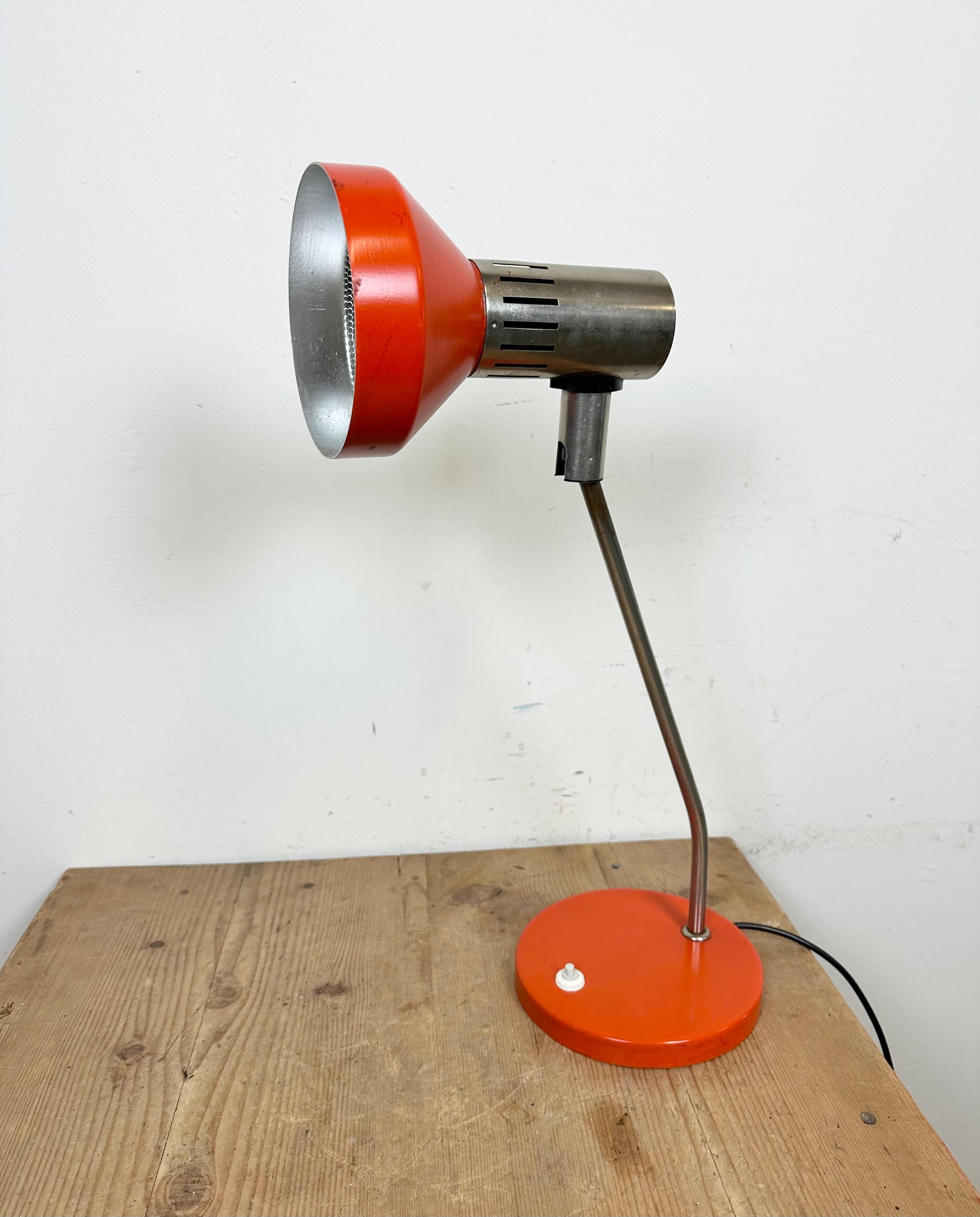 Vintage Orange East German Table Lamp from AKA Leuchten, 1970s For Sale 1
