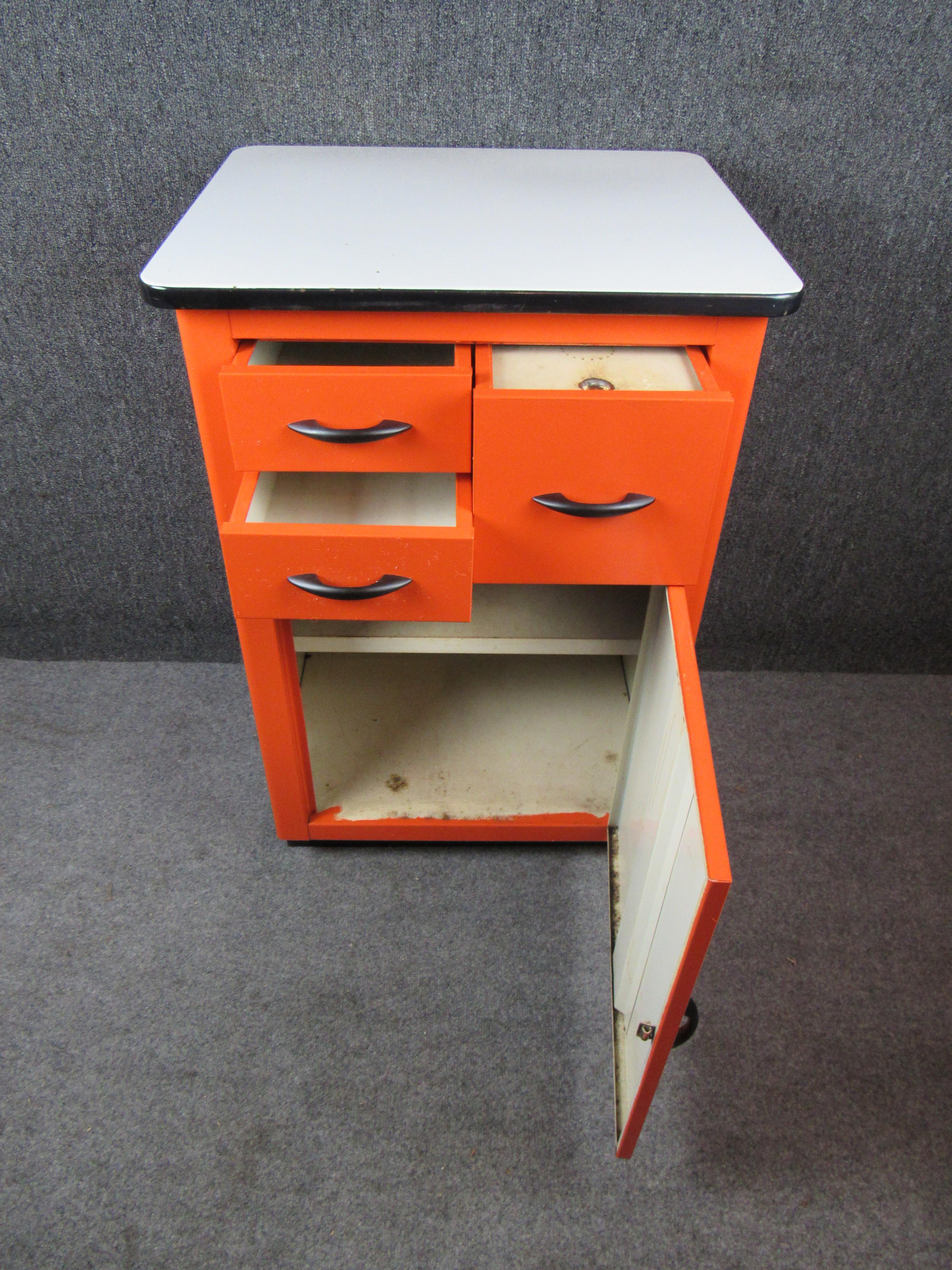 Vintage Orange Enamel Industrial Metal Cabinet In Good Condition In Brooklyn, NY