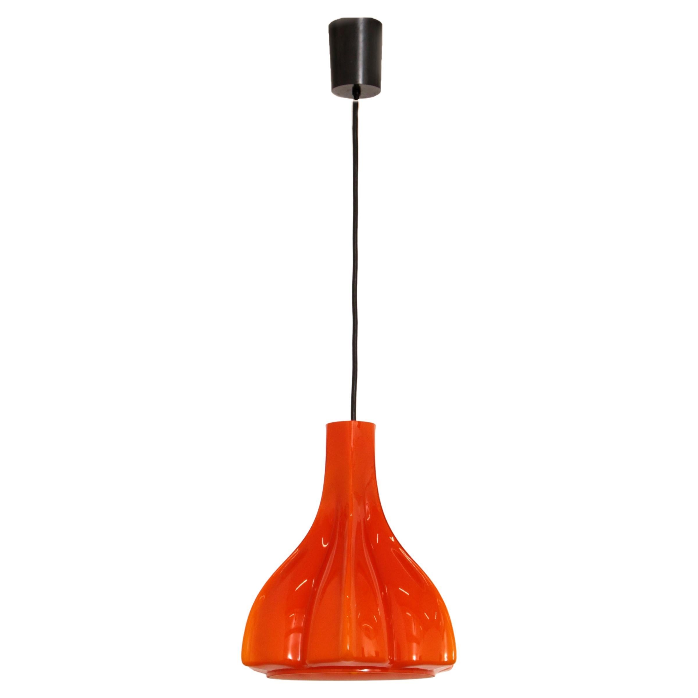 Lampe à suspension en verre orange vintage par Peill & Putzler, 1960