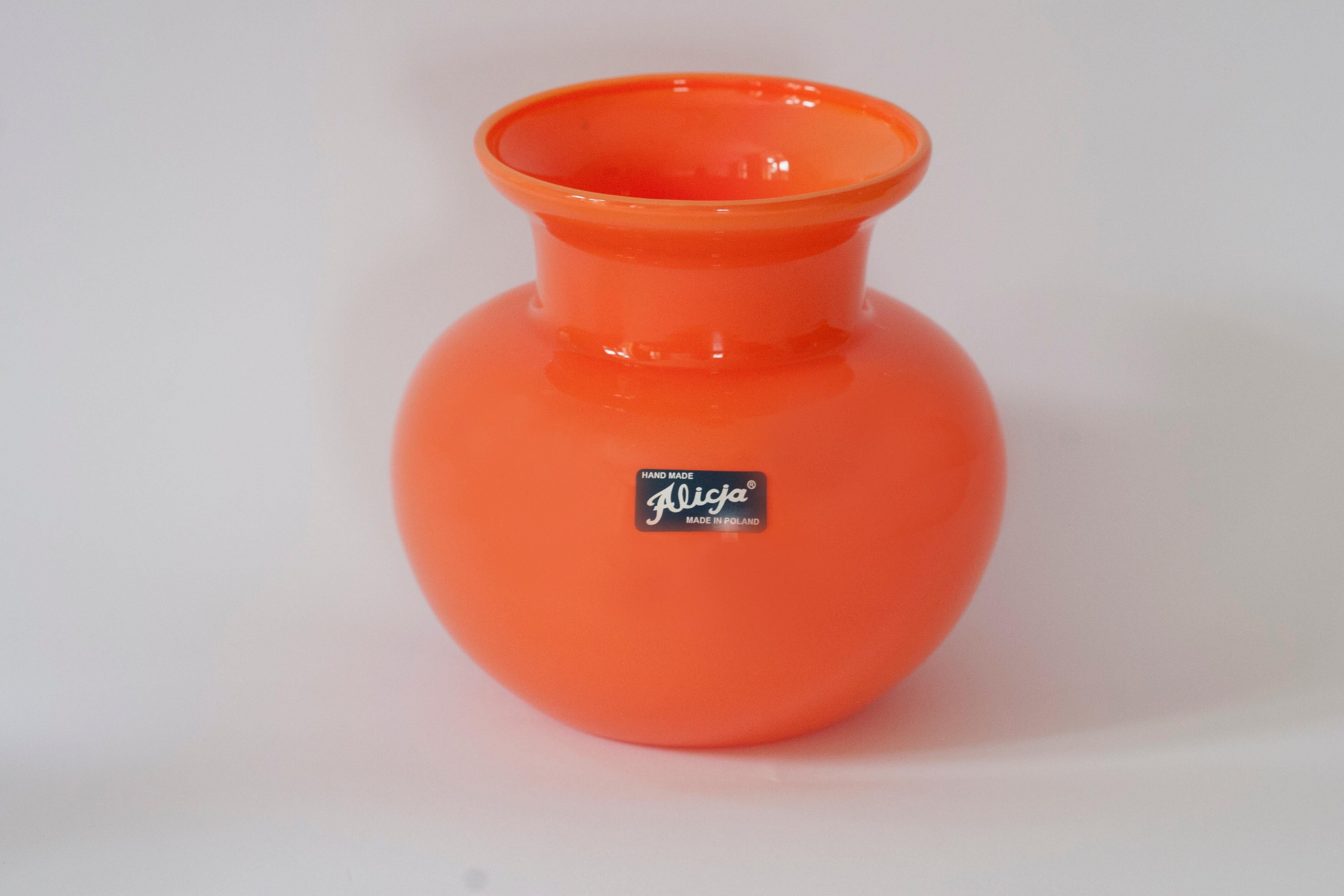 Vintage Orange Small Vase, 20th Century, Europe, 1960s For Sale 4