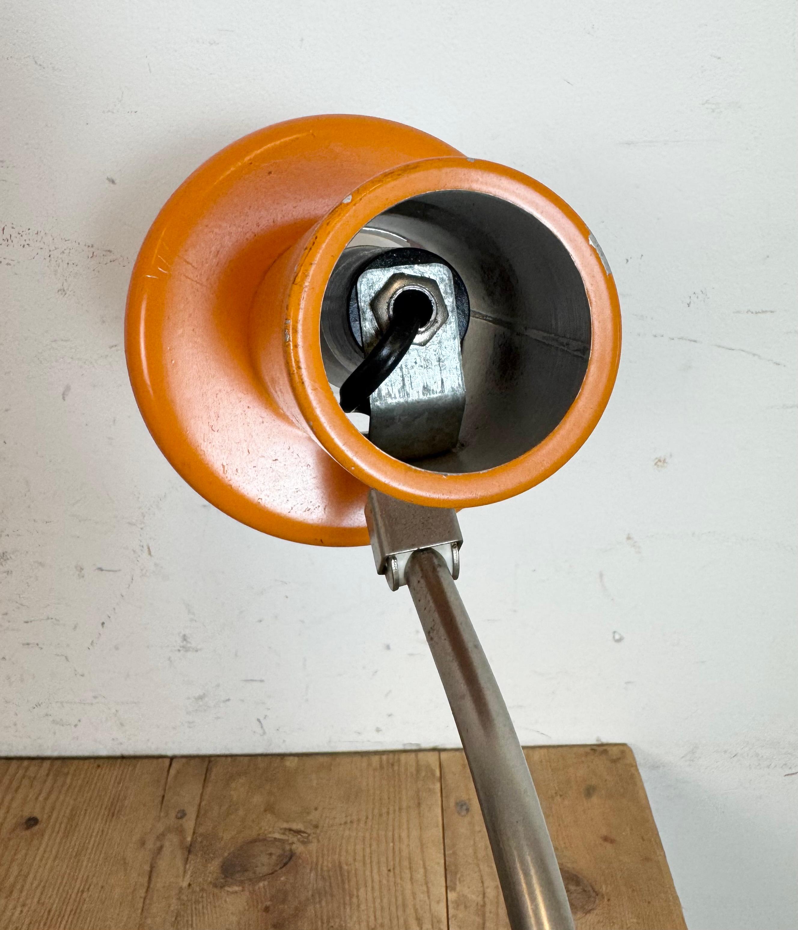 Lámpara de mesa naranja vintage , años 70 Metal en venta