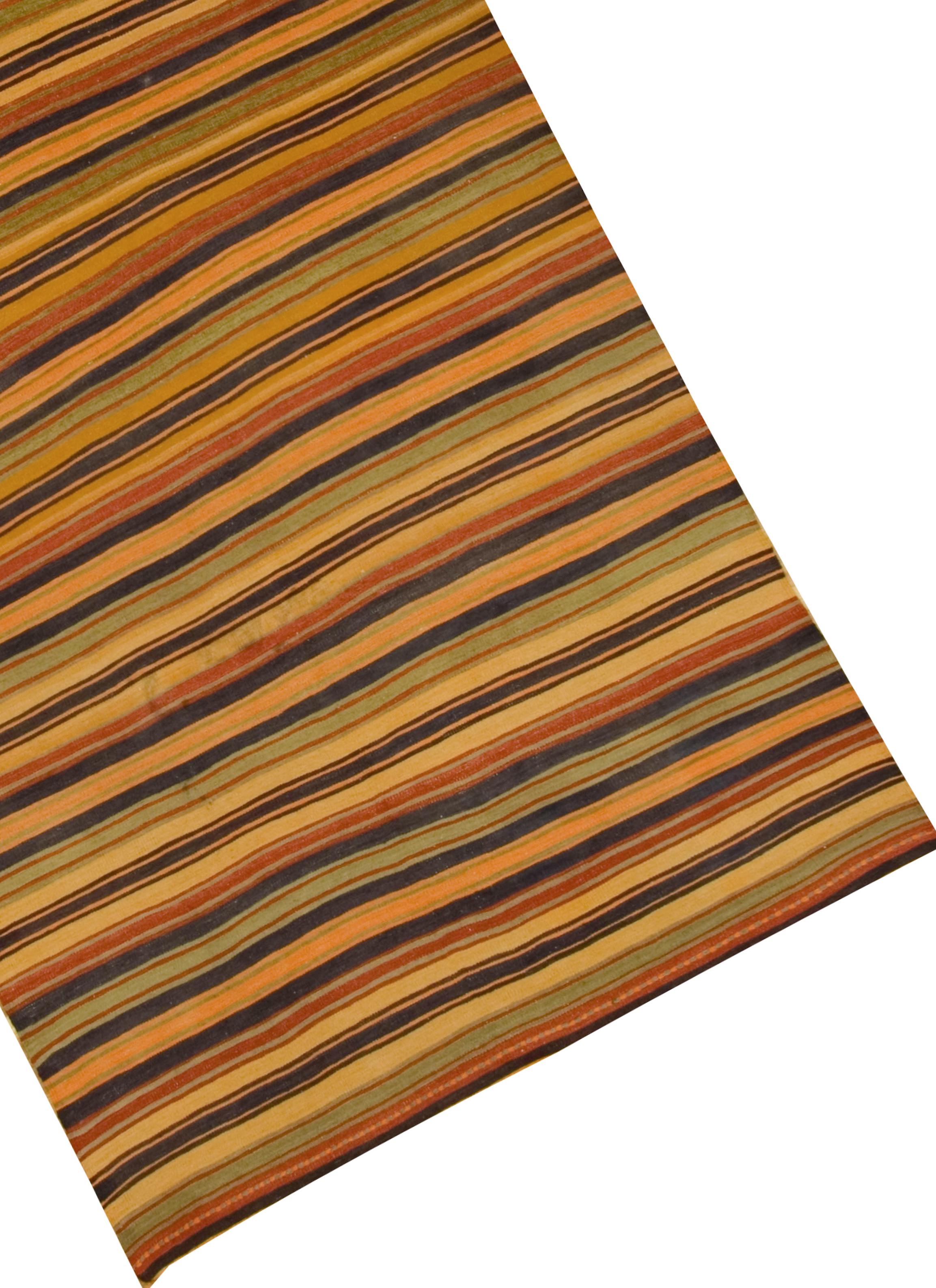 Vintage By  Orange Türkischer Kilim Teppich 5'7 X 10'8 im Angebot 1
