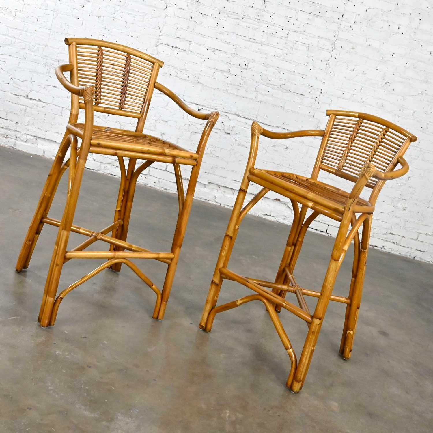 Vintage Organic Modern Pair of Rattan Bar Stools Style of Ficks Reed For Sale 1