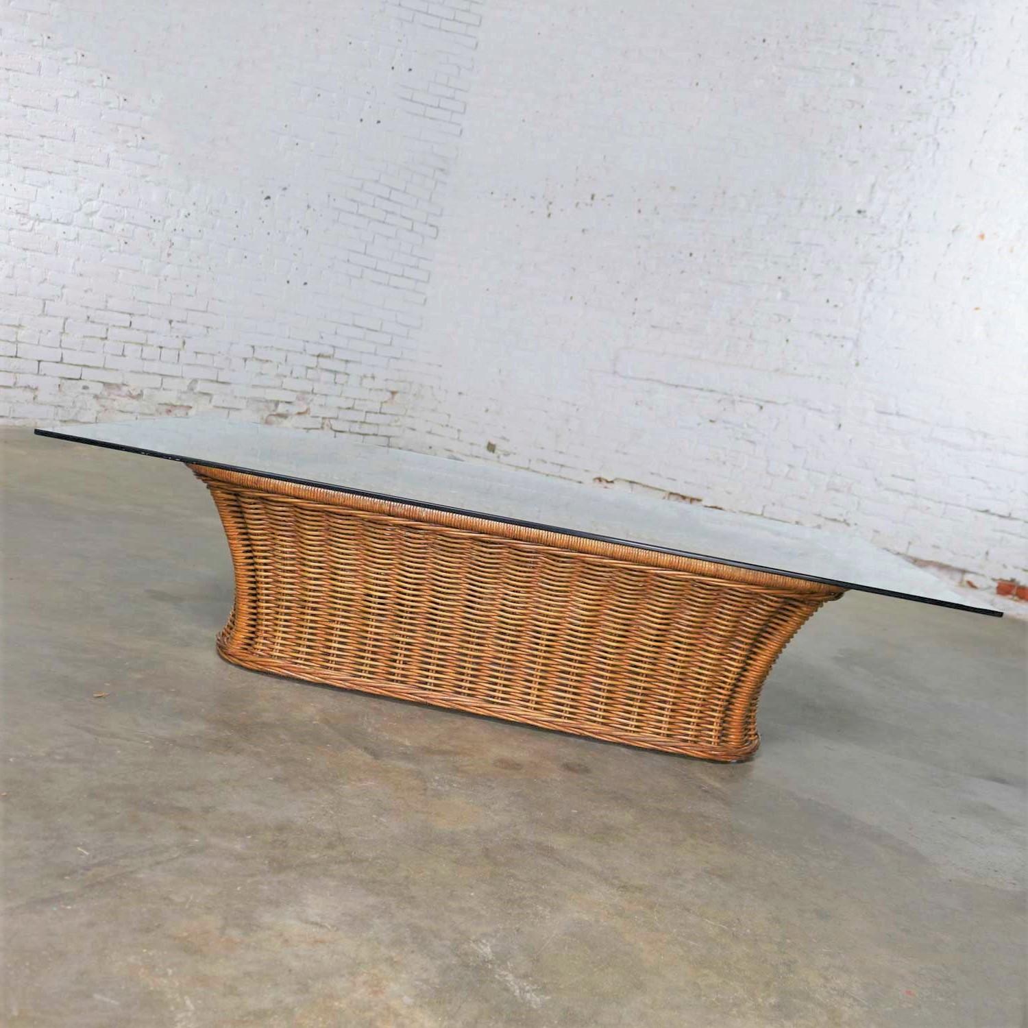 rectangular wicker coffee table