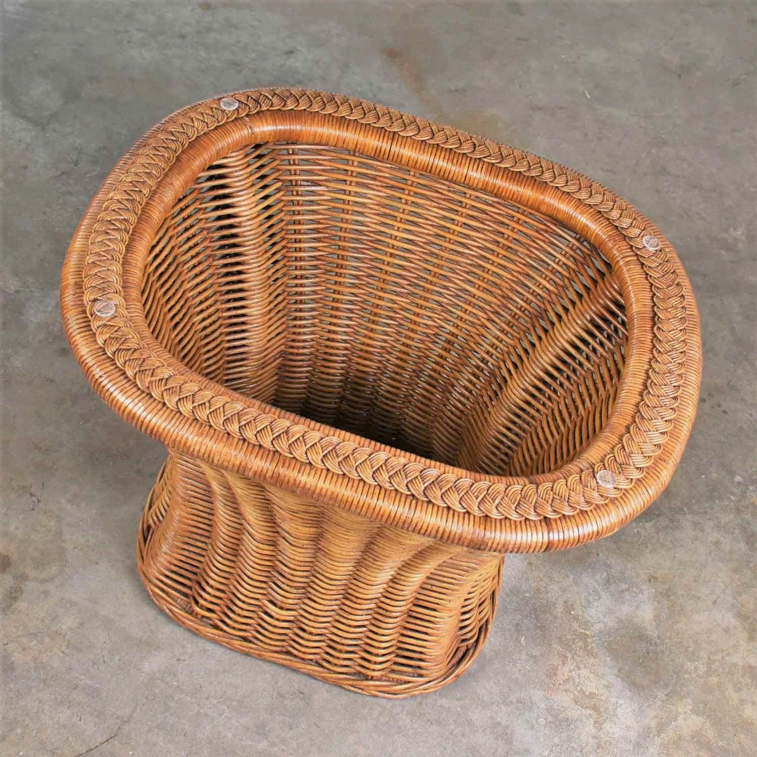 Organic Modern Woven Wicker Rattan Side or End Table with Rectangular Glass For Sale 5