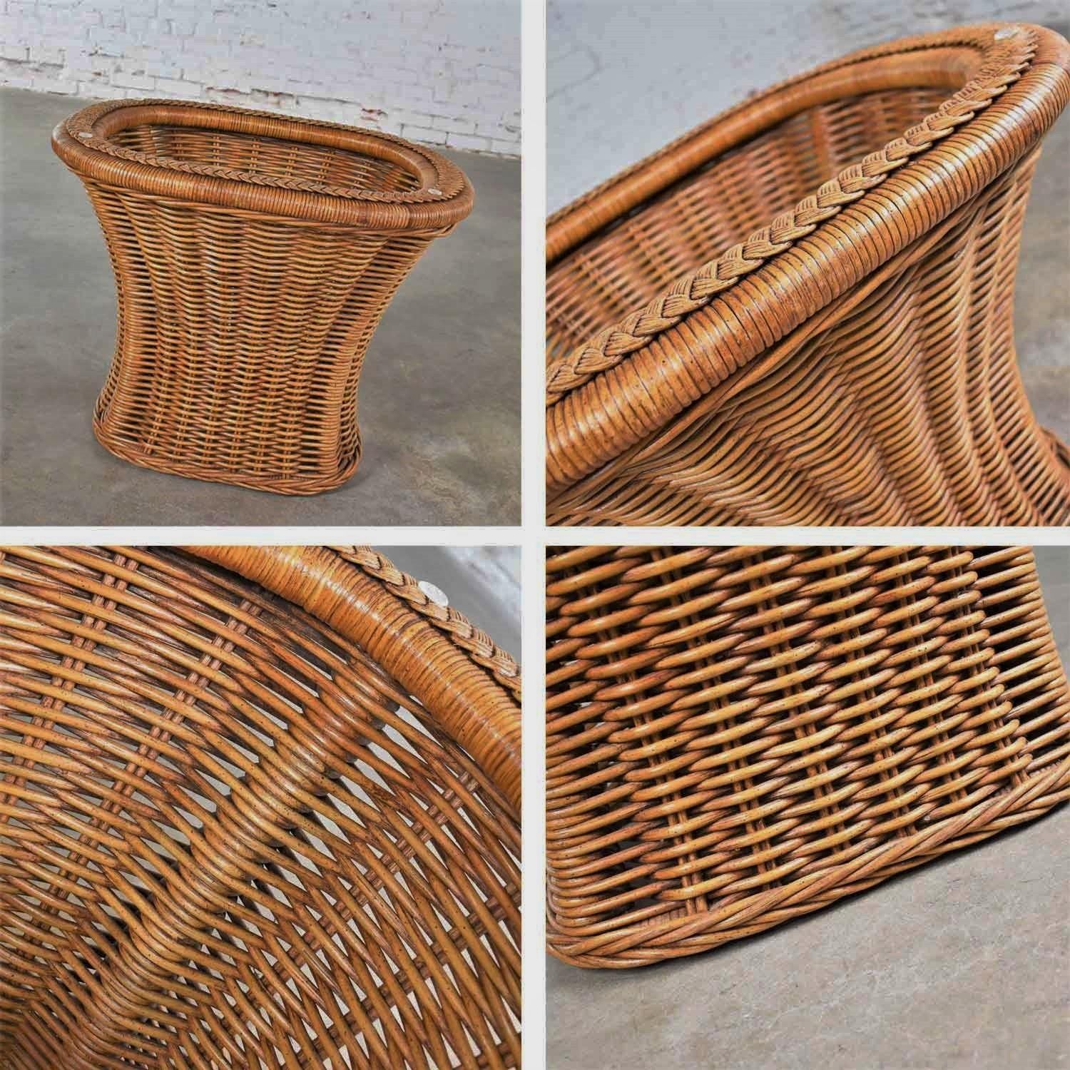 Organic Modern Woven Wicker Rattan Side or End Table with Rectangular Glass For Sale 10