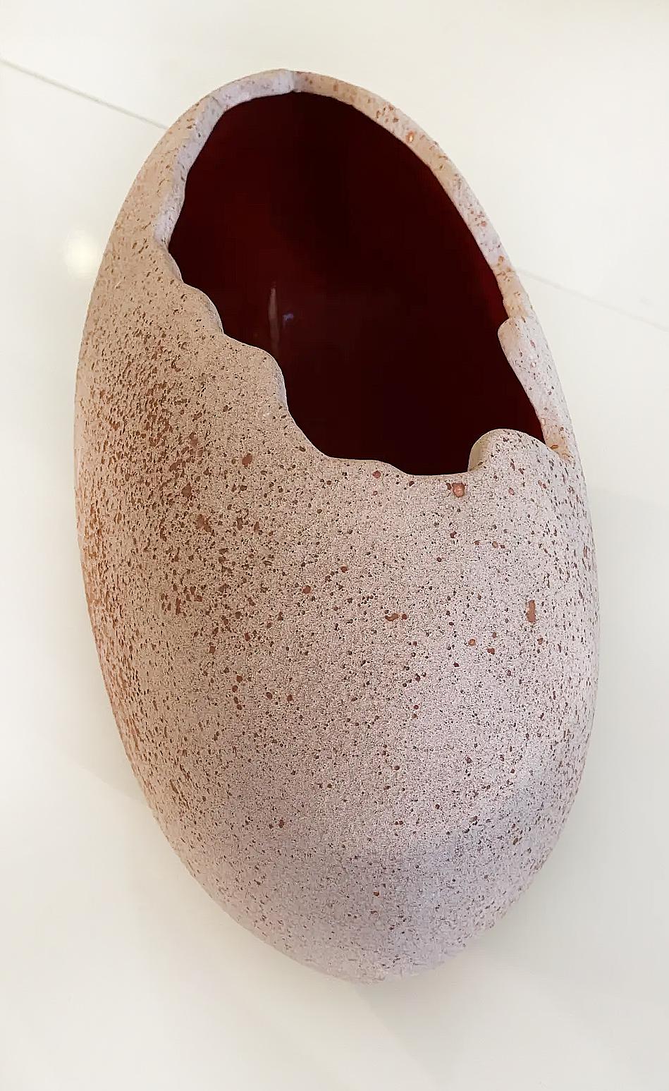 Organico moderno Vaso scultoreo organico post-moderno d'epoca in Studio Pottery, grande, firmato in vendita