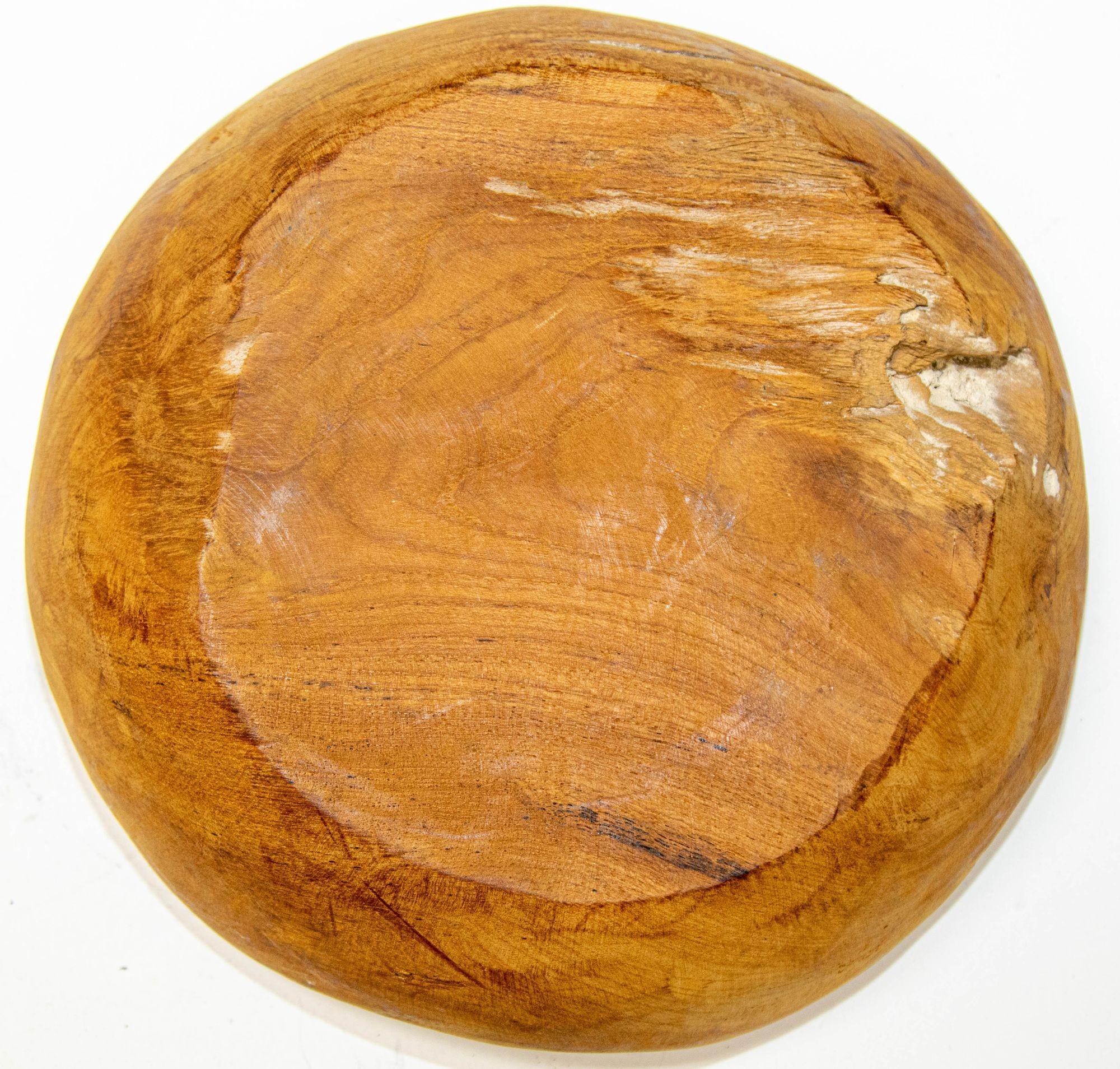 Vintage Organic Wood Root Bowl Natural Free Form Live Edge Sculptural Teak Bowl In Good Condition For Sale In North Hollywood, CA