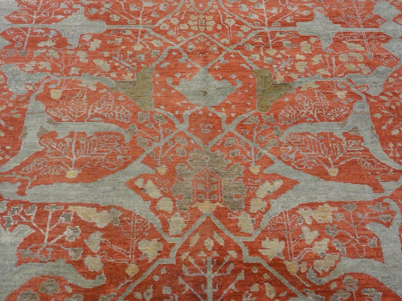 Alfombra vintage de lana Indo Agra teñida orgánicamente Indio en venta