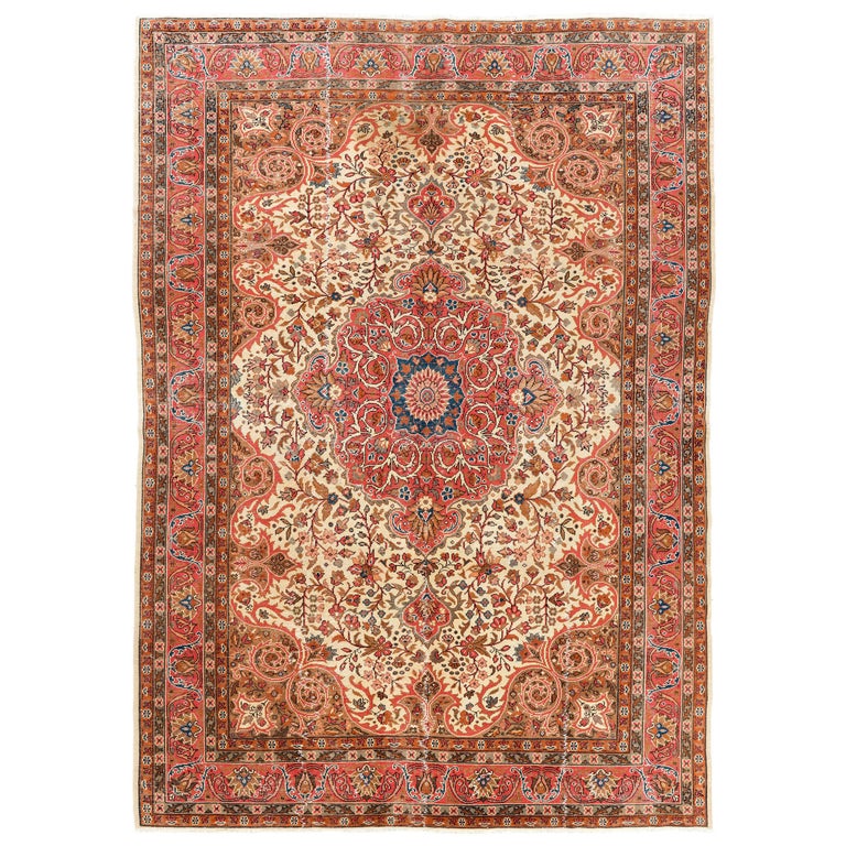 8x11 Ft Vintage Oriental Rug. Wool Turkish Carpet for Traditional