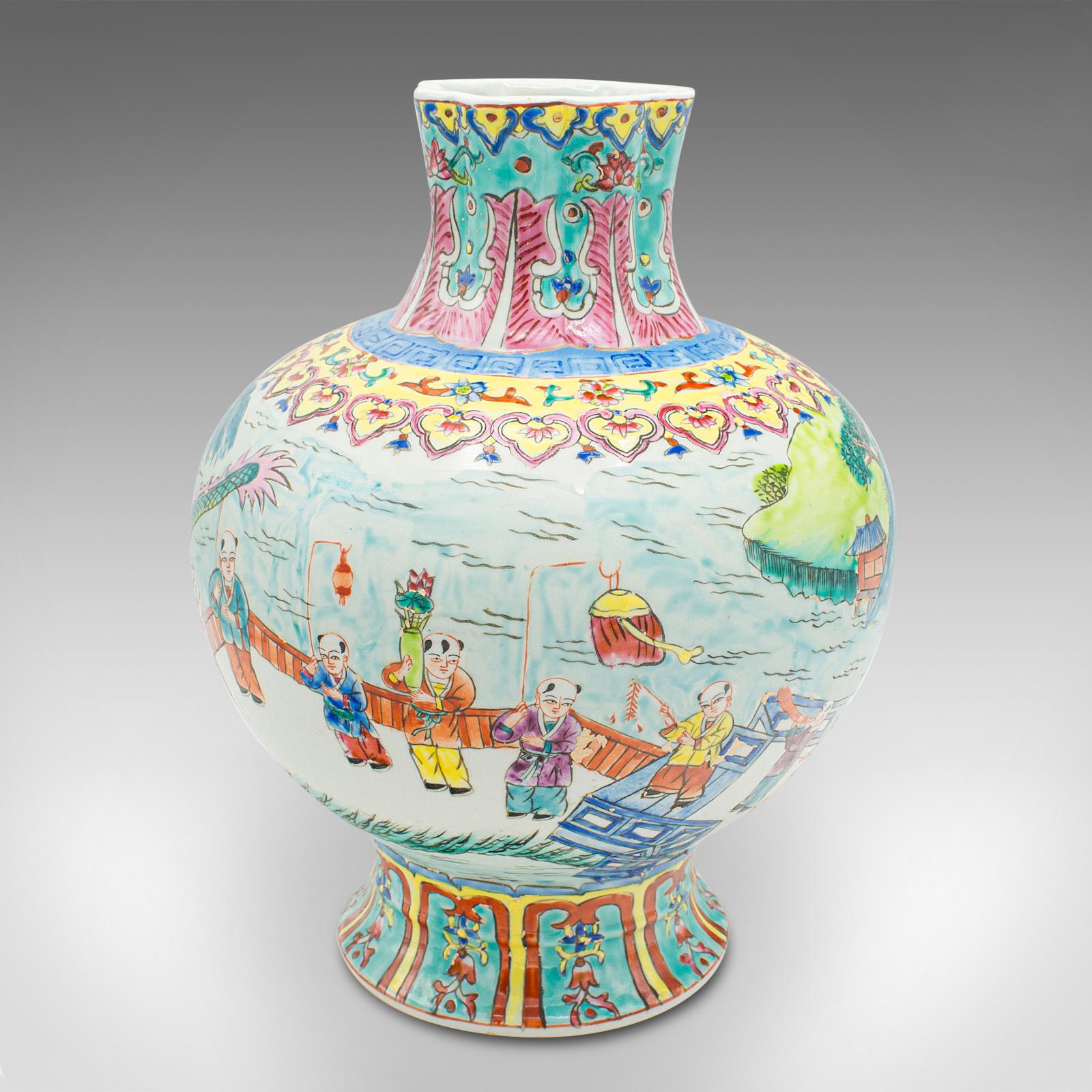 Vintage Oriental Baluster Vase, Chinese Ceramic Flower Urn, Polychrome, Art Deco For Sale 11