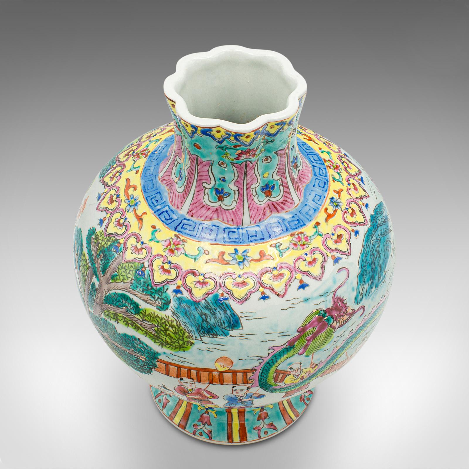 Vintage Oriental Baluster Vase, Chinese Ceramic Flower Urn, Polychrome, Art Deco For Sale 12