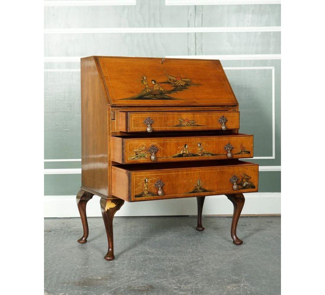 We are delighted to offer for sale this Vintage Oriental Bureau Inlaid Chinoiserie Hand Painted Mahogany Writing Desk

Well made and solid bureau, and it has gorgeous hand-painted details on the wood. 

We have lightly restored this by giving it