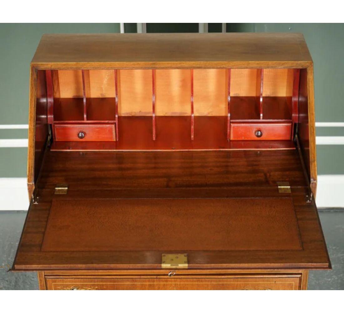 Vintage Oriental Bureau Inlaid Chinoiserie Hand Painted Mahogany Writing Desk In Good Condition In Pulborough, GB