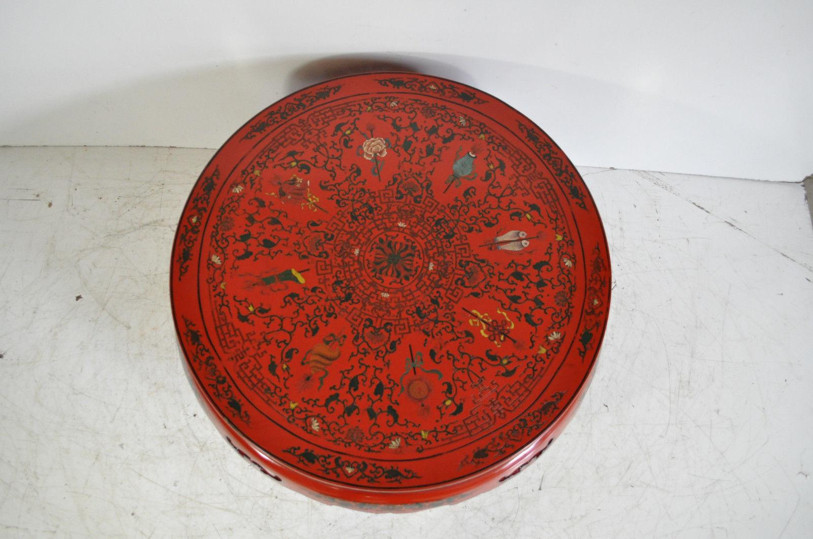 Vintage Oriental Chinese Red Lacquer Painted Folding Chinoiserie Coffee Table In Good Condition In Philadelphia, PA