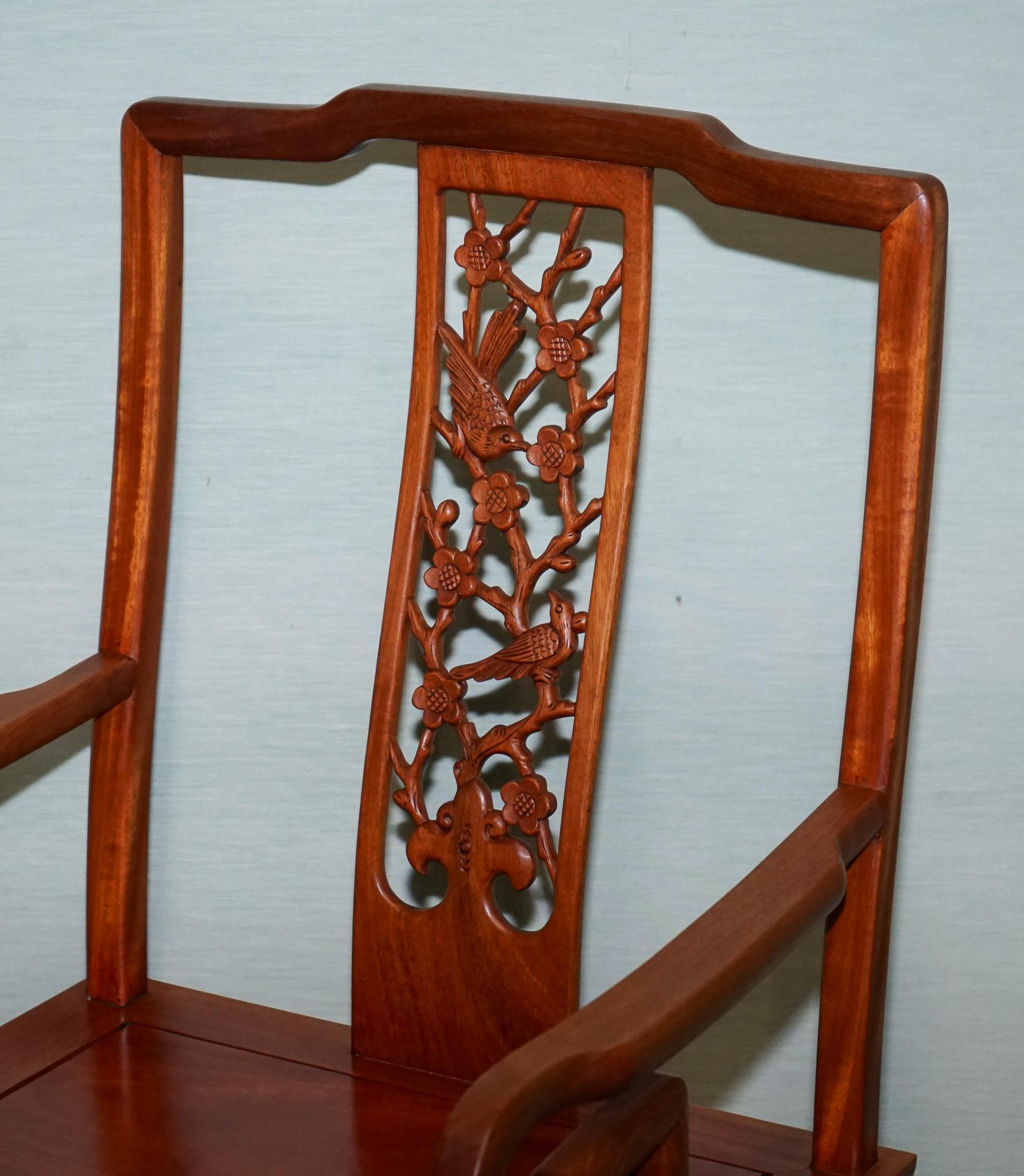 BRACCIALE ORIENTALE CINESE IN TEAK INCISO CON FIORI E UCCELLI in vendita 2