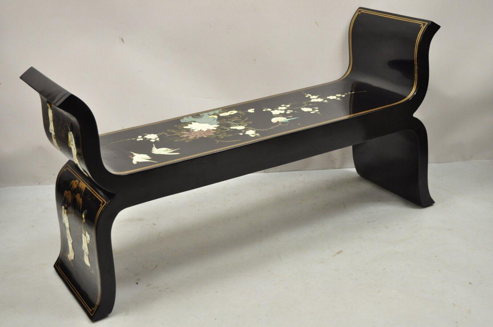 Vintage oriental Chinoisere black Lacquer 48
