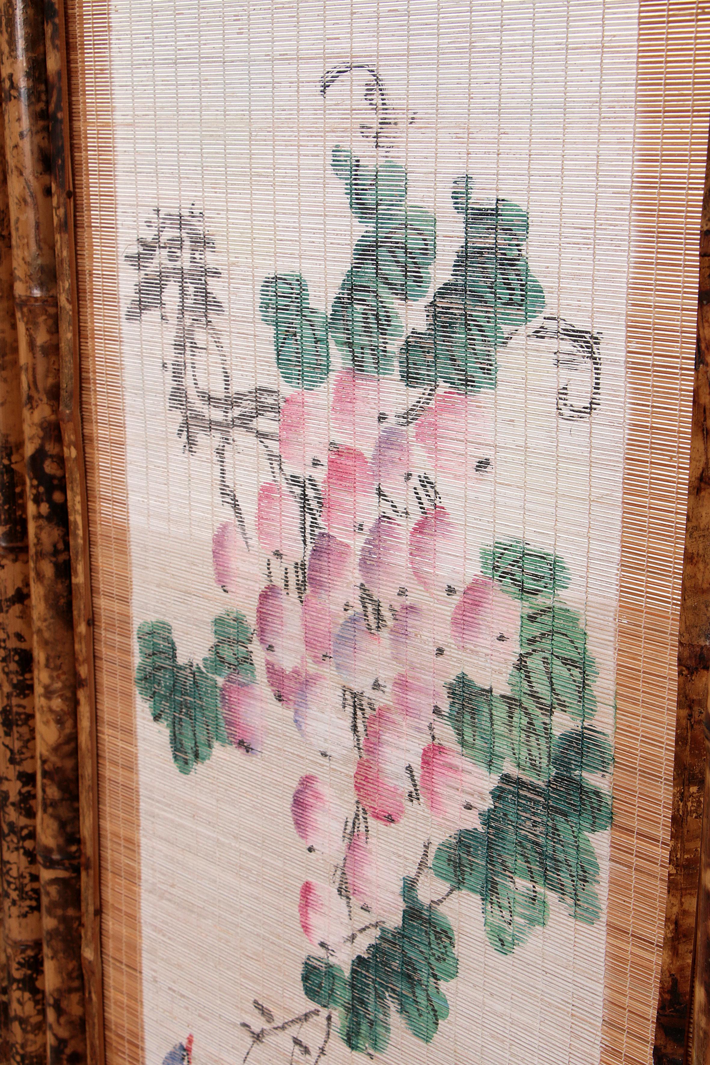 Vieux écran pliant oriental en bambou avec tissu, 1960 en vente 6