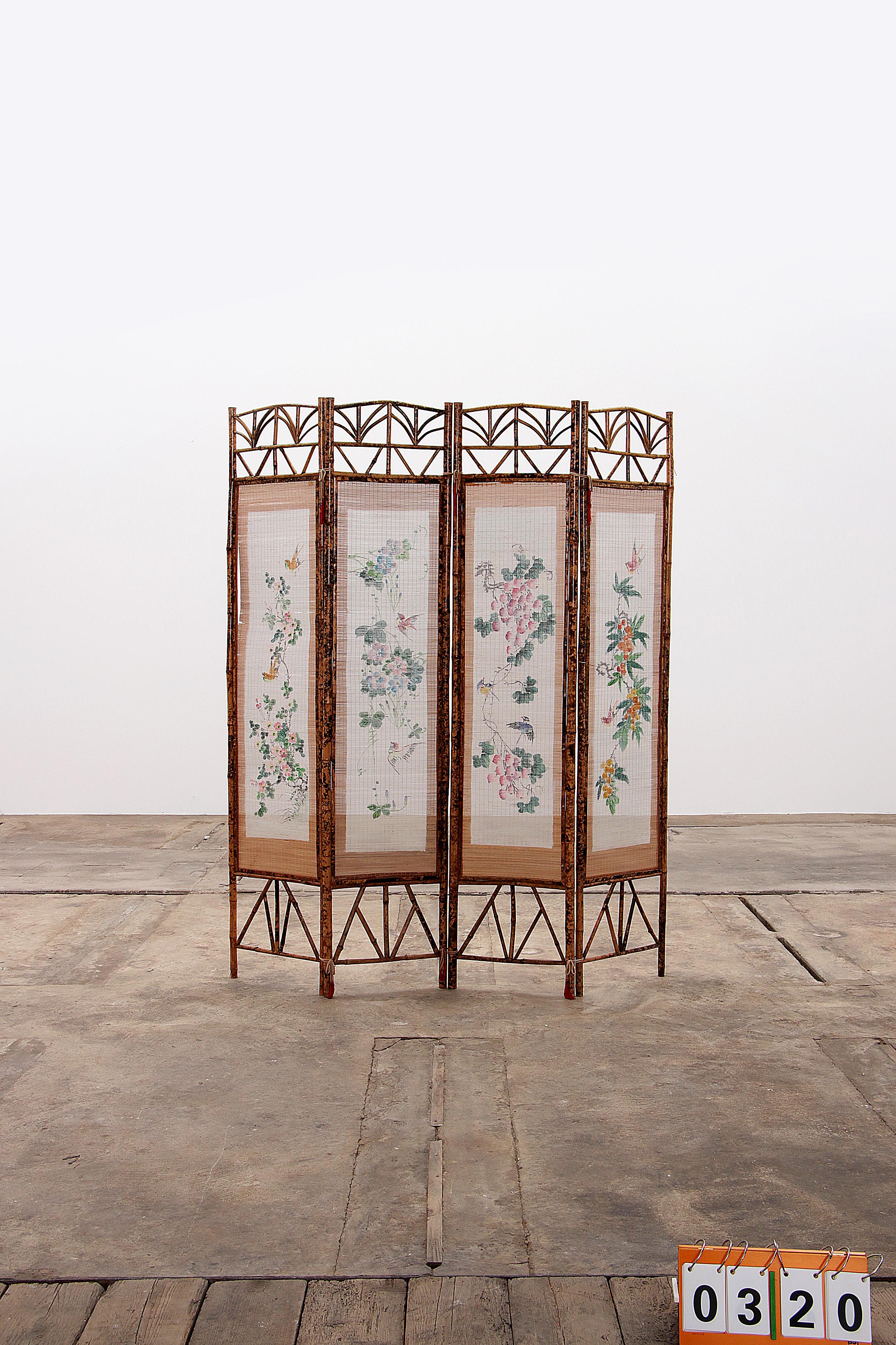Vintage oriental folding screen Bamboo with fabric, 1960 For Sale 10