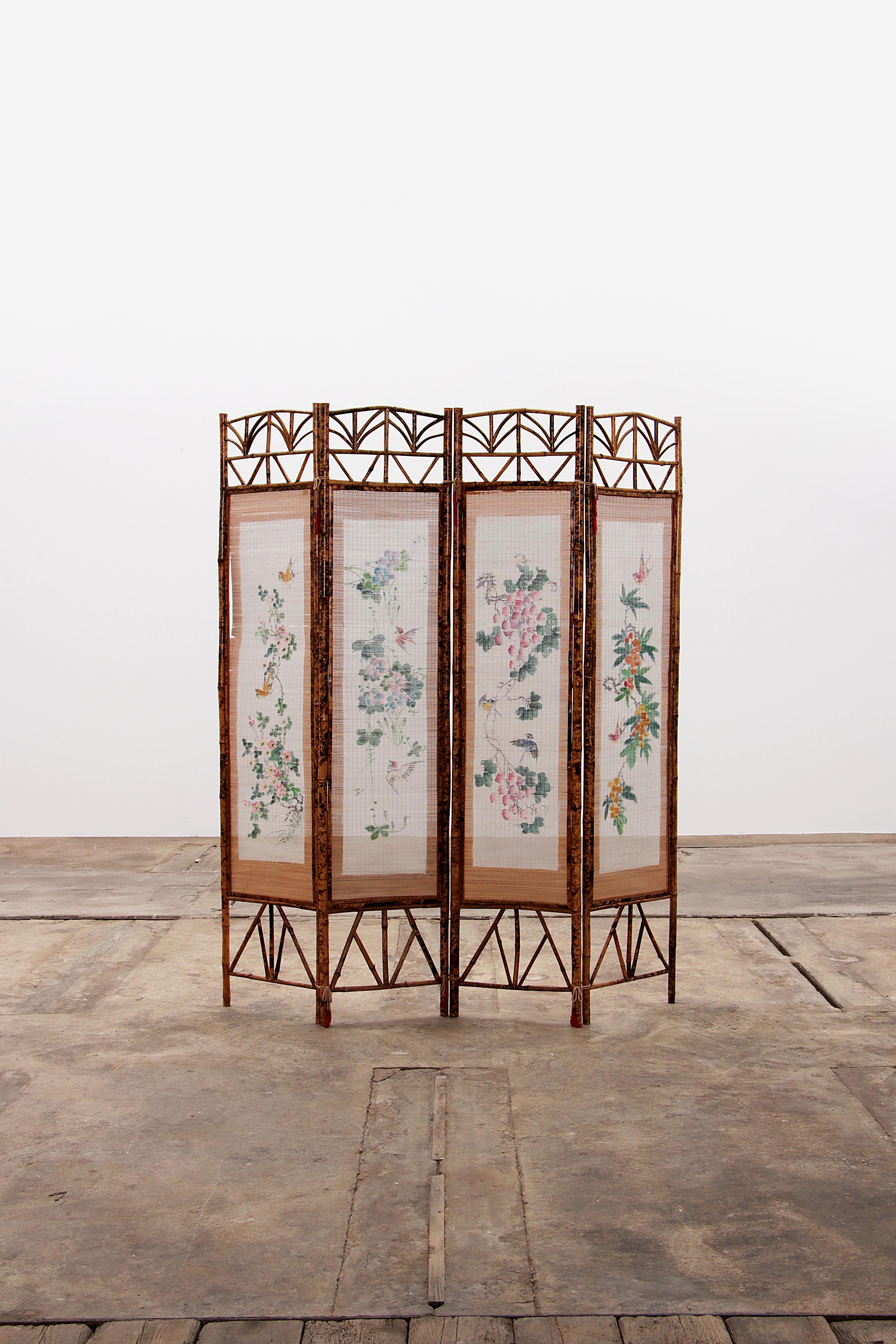 Indonesian Vintage oriental folding screen Bamboo with fabric, 1960 For Sale
