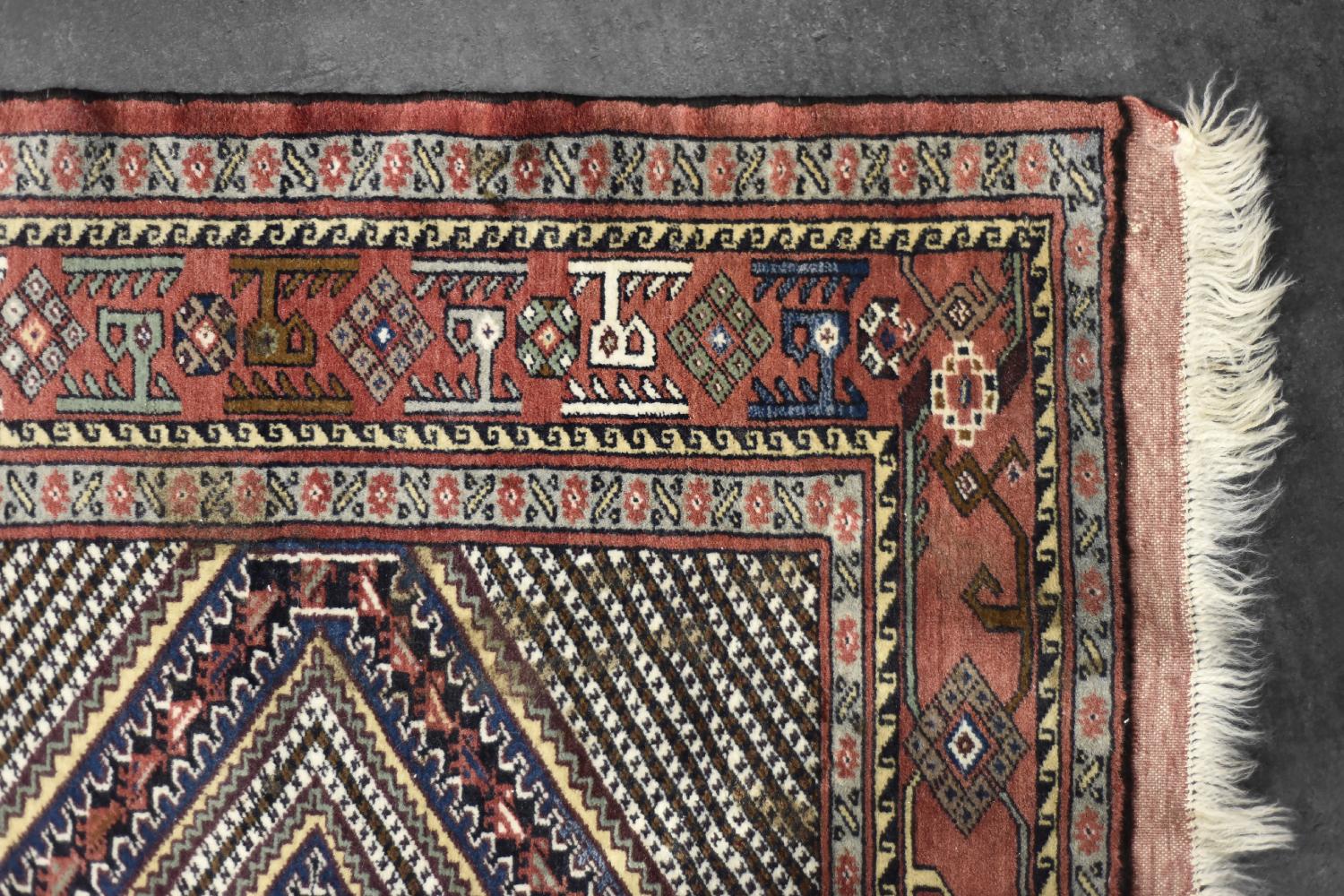 Wool Vintage Oriental Hand-Woven Shiraz Rug, 1960s For Sale
