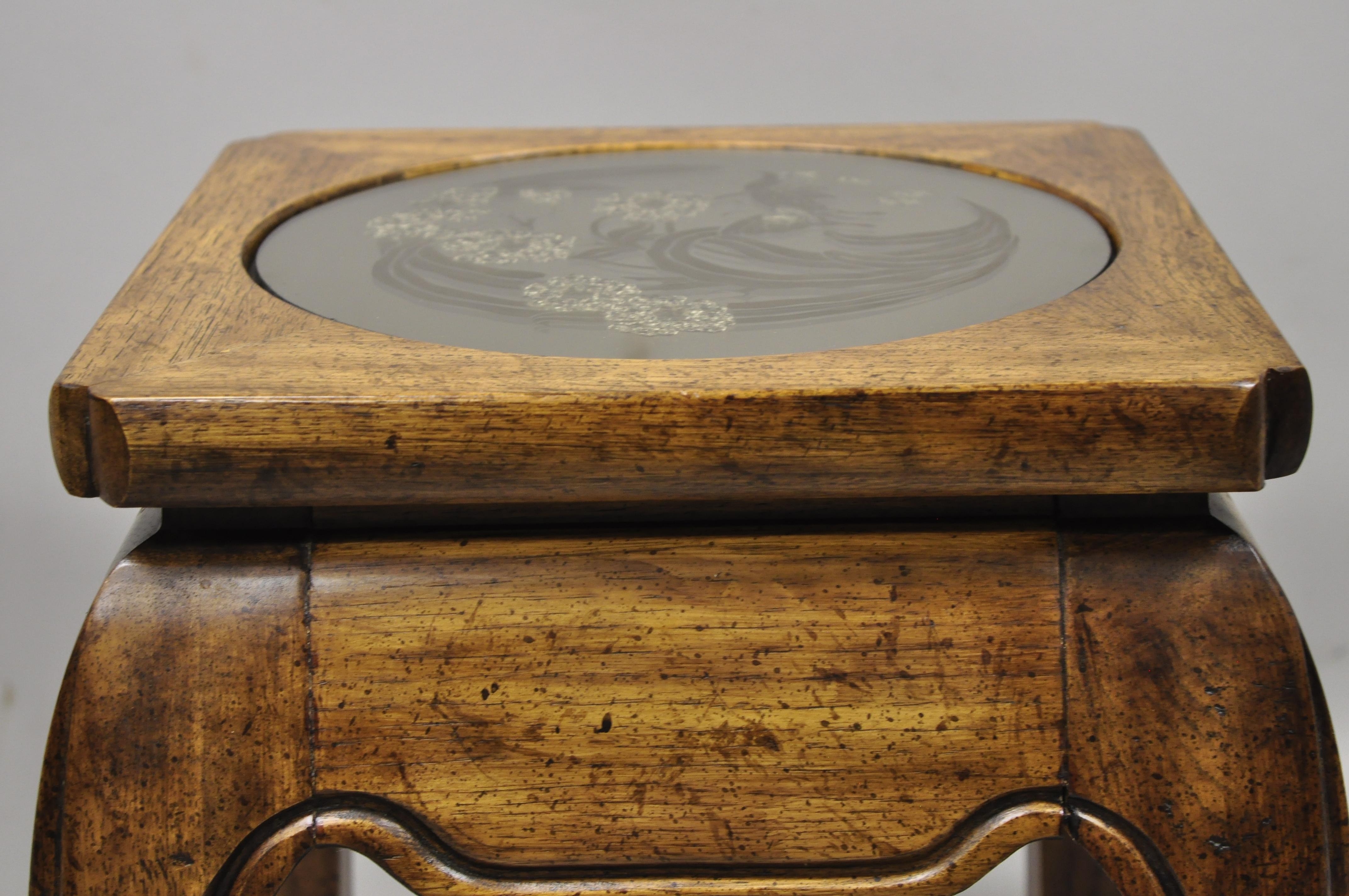 Vintage Oriental Hardwood Etched Round Glass Pedestal Plant Stand Side Table In Good Condition In Philadelphia, PA