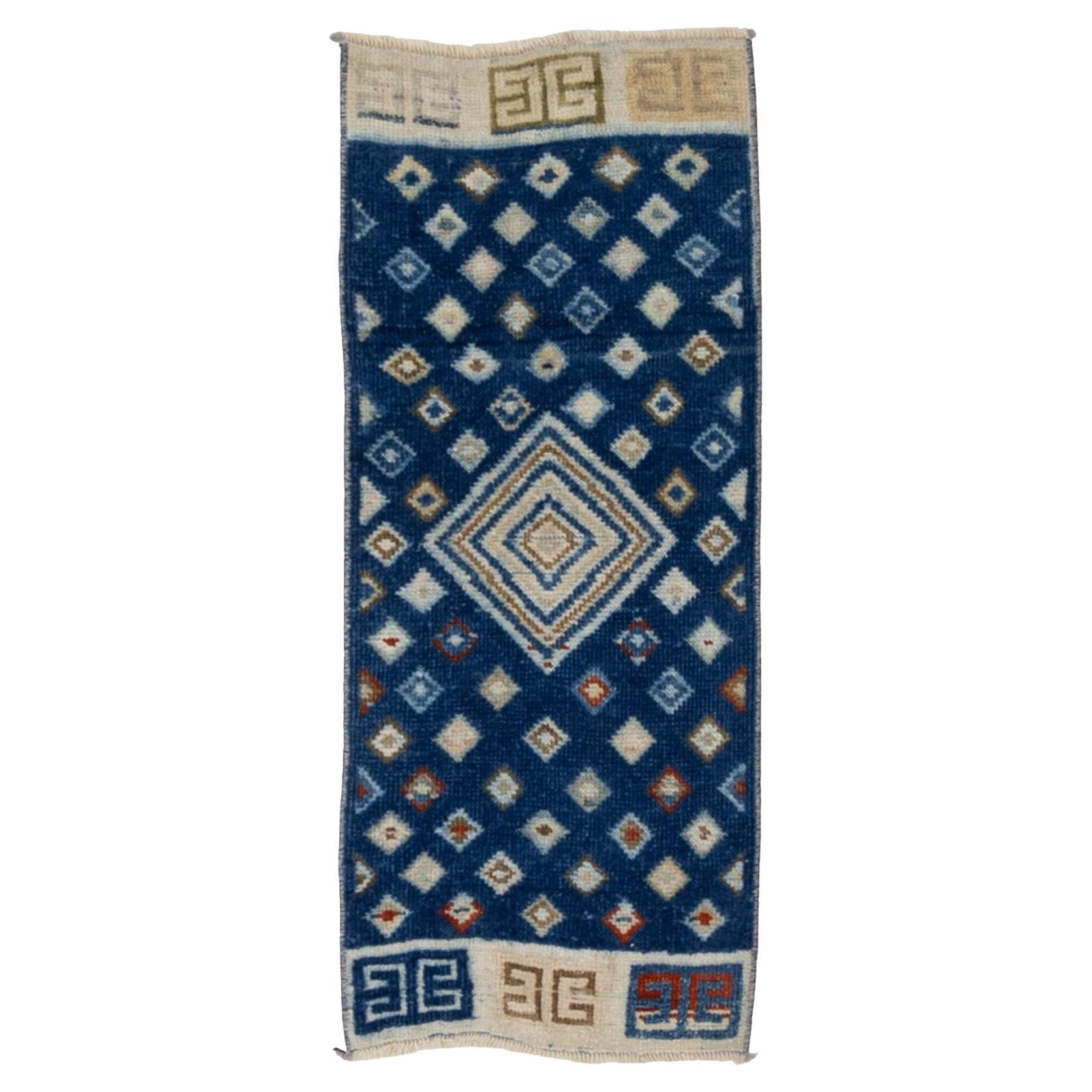 Vintage Oriental Mini Rug