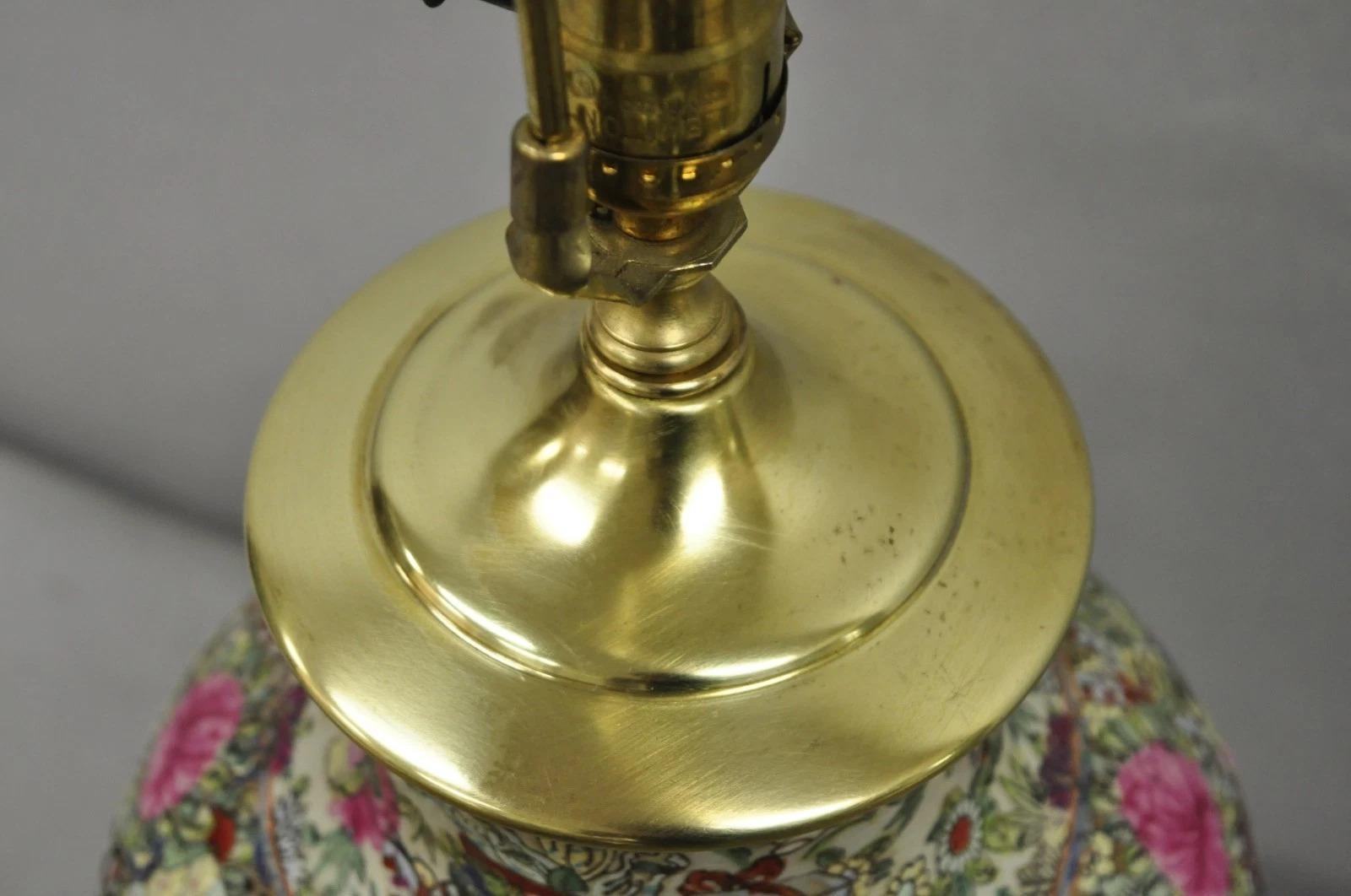 Vintage Oriental Porcelain Chinese Ginger Jar Chinoiserie Table Lamps (B) - Pair For Sale 2