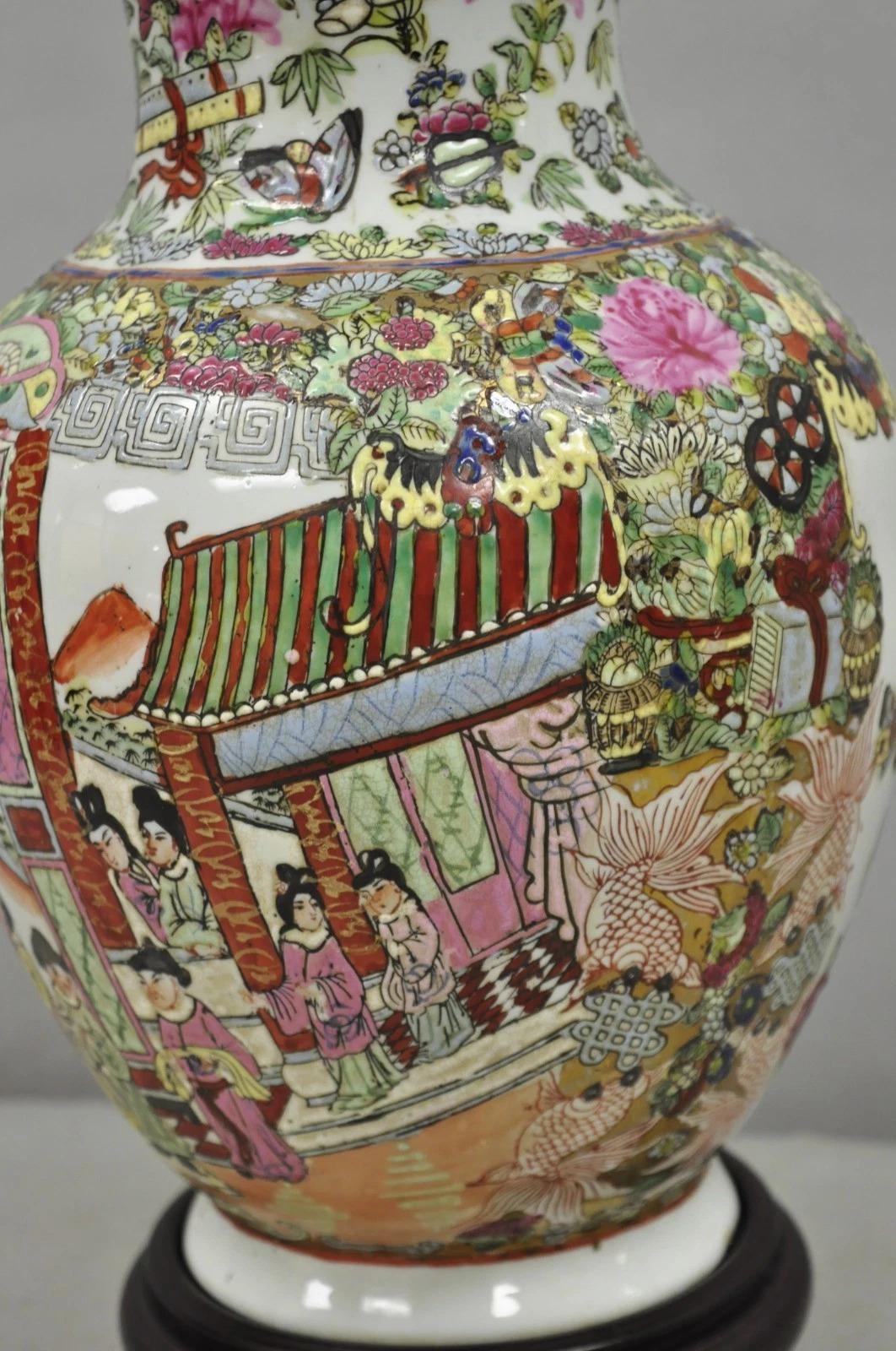 Vintage Oriental Porcelain Chinese Ginger Jar Vase Brass Chinoiserie Table Lamp In Good Condition For Sale In Philadelphia, PA