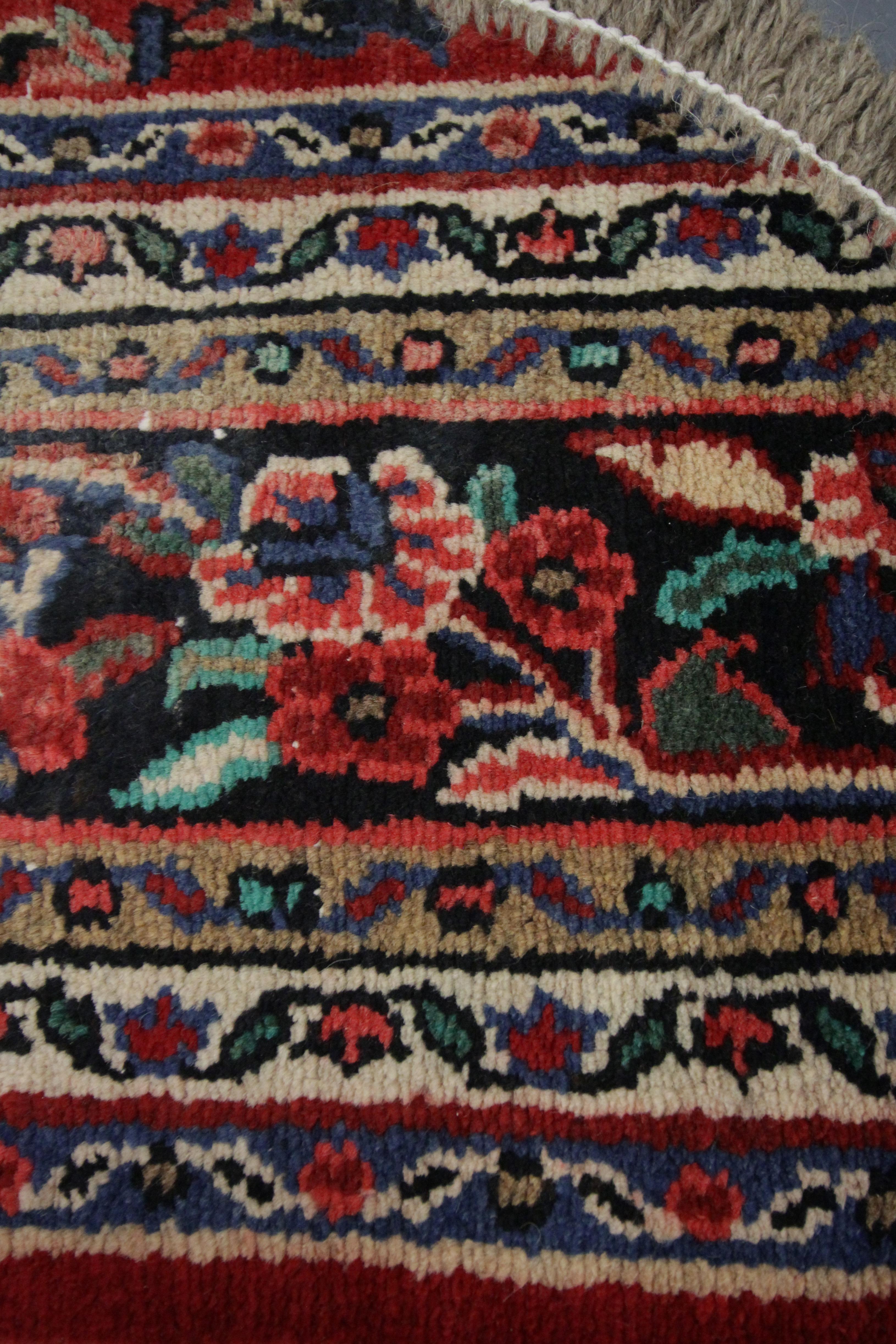 Orientalischer Teppich-Türteppich, handgefertigter Teppich (Türkisch) im Angebot