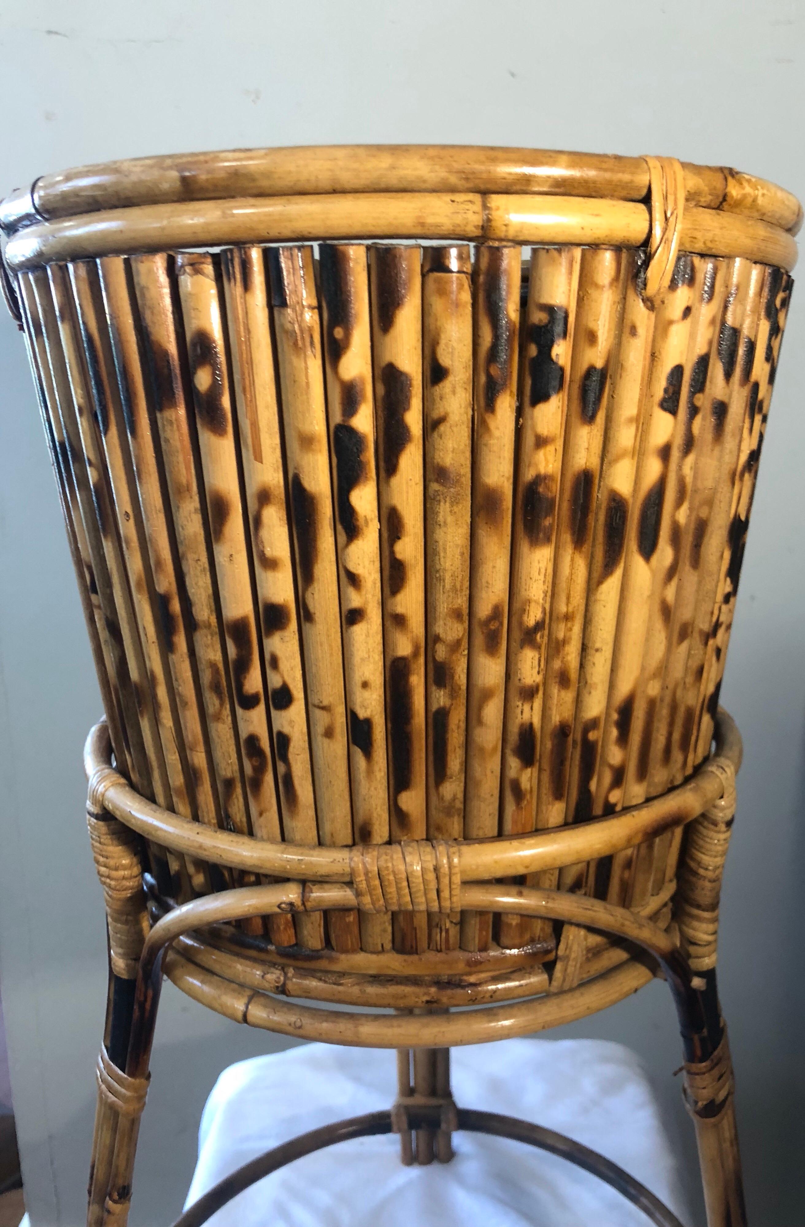 Vintage Oriental Tiger Bamboo and Rattan Planter Pot and Stand In Good Condition For Sale In Church Point, NSW