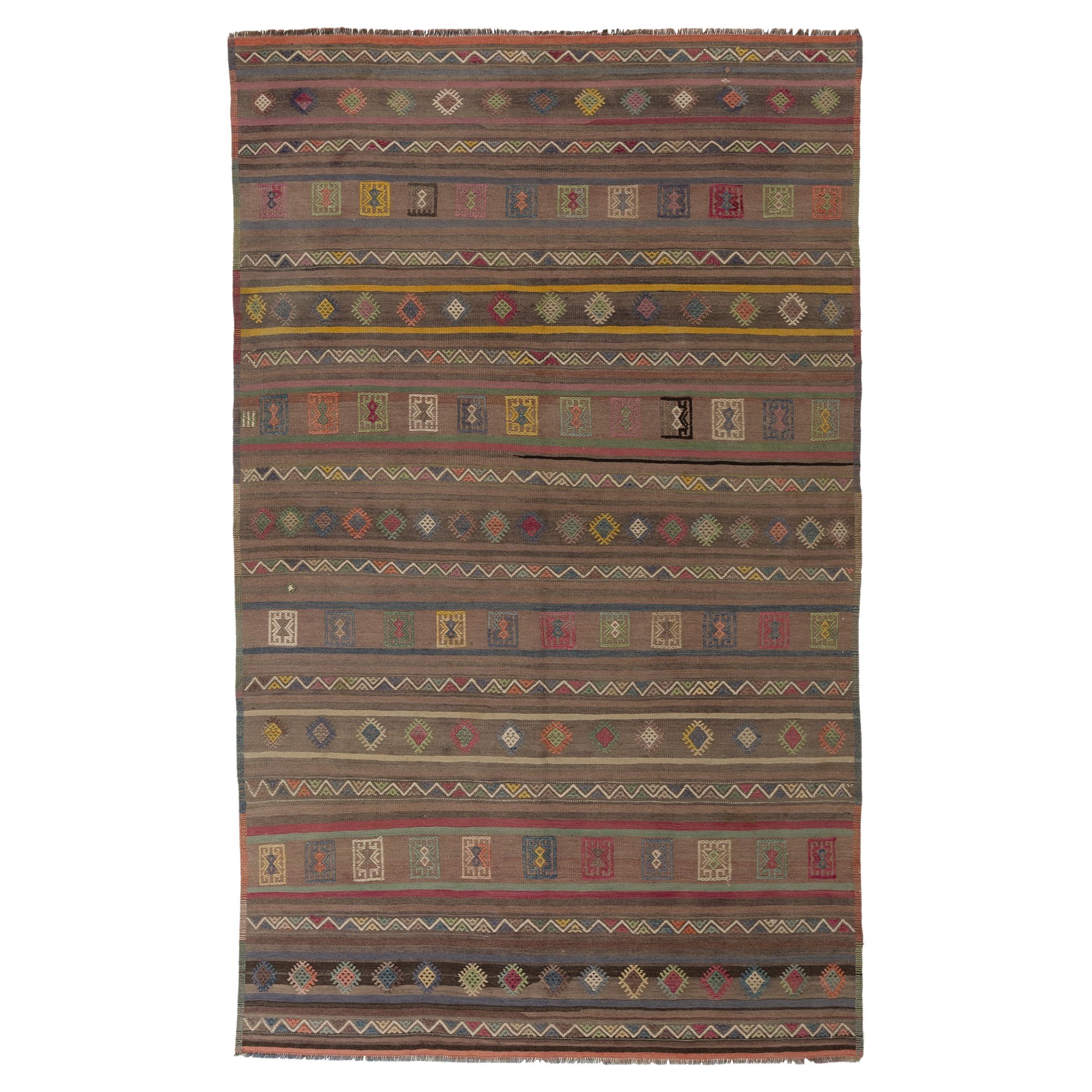 Vintage Oriental Turkish Gabbeh Kilim Rug For Sale