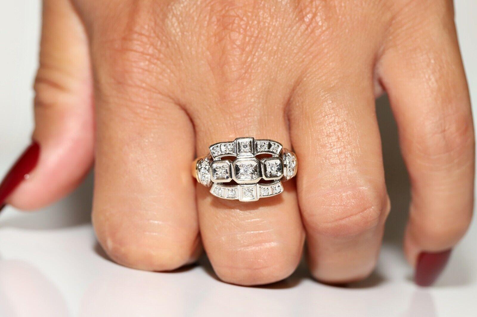 Women's Vintage Original 14k Gold Circa 1960s Natural Diamond Decorated Pretty Ring For Sale