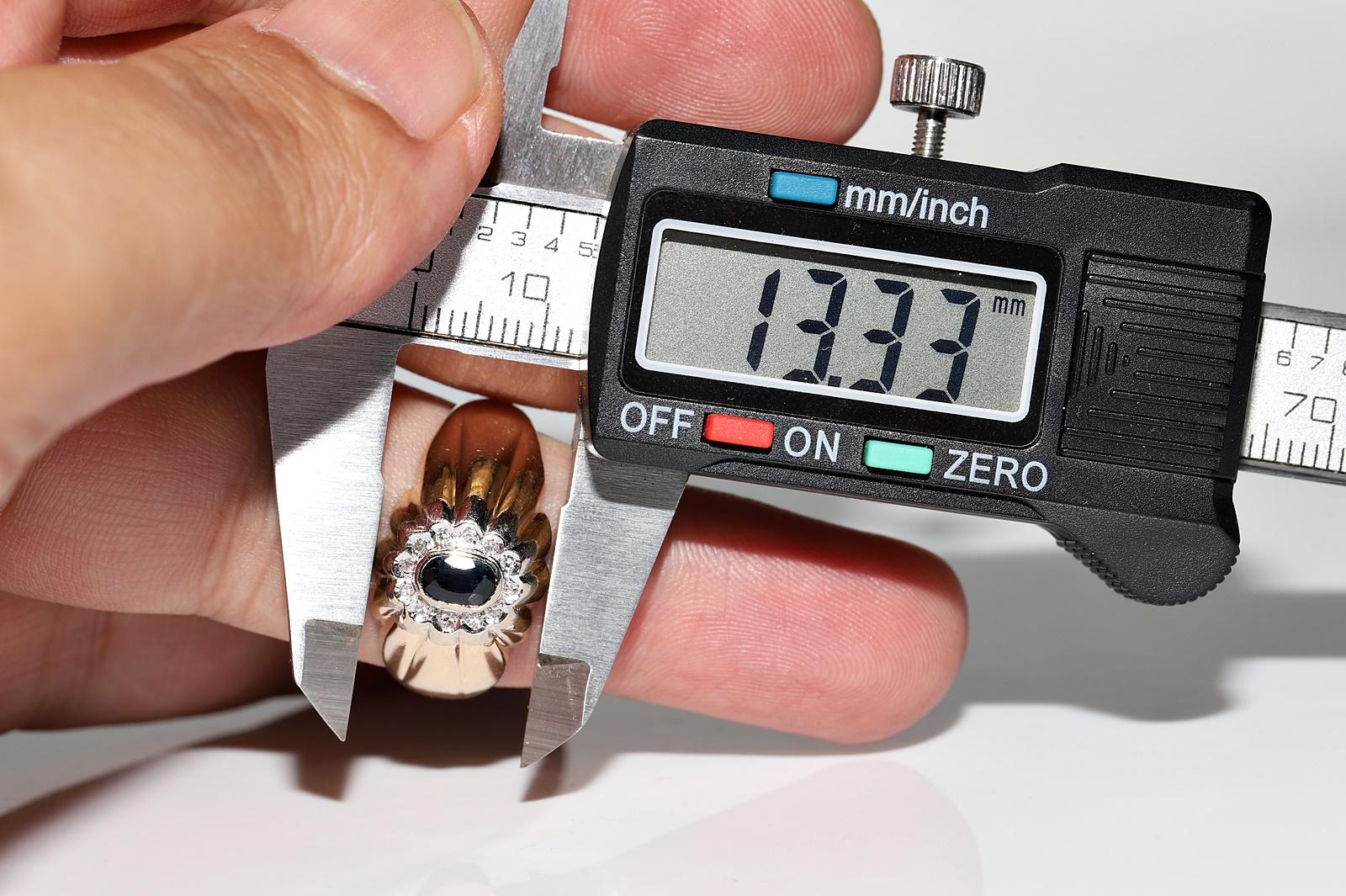 Vintage Original 14k Gold Circa 1970s Natural Diamond And Sapphire Ring For Sale 4